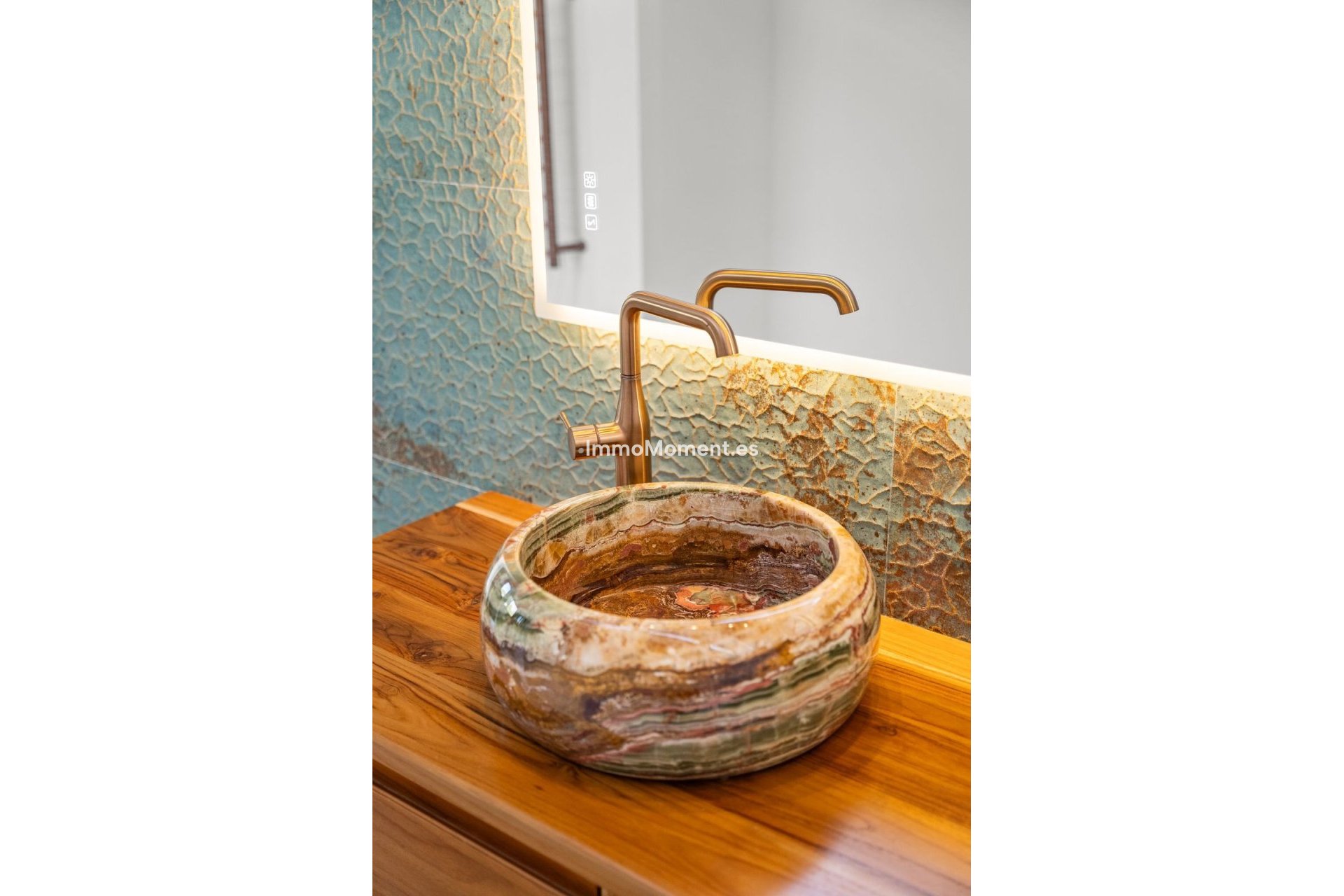 Resale - Villa - Estepona - New Golden Mile