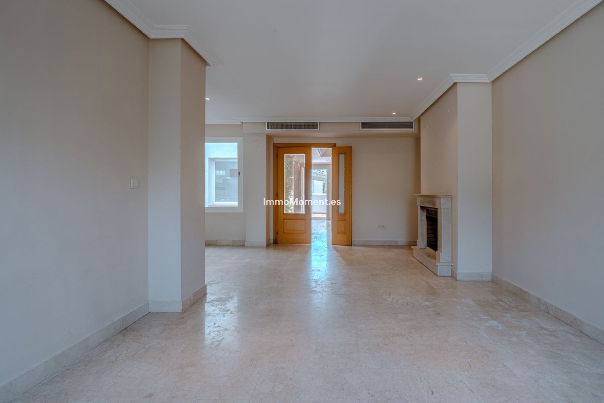 Resale - Villa - Estepona - New Golden Mile