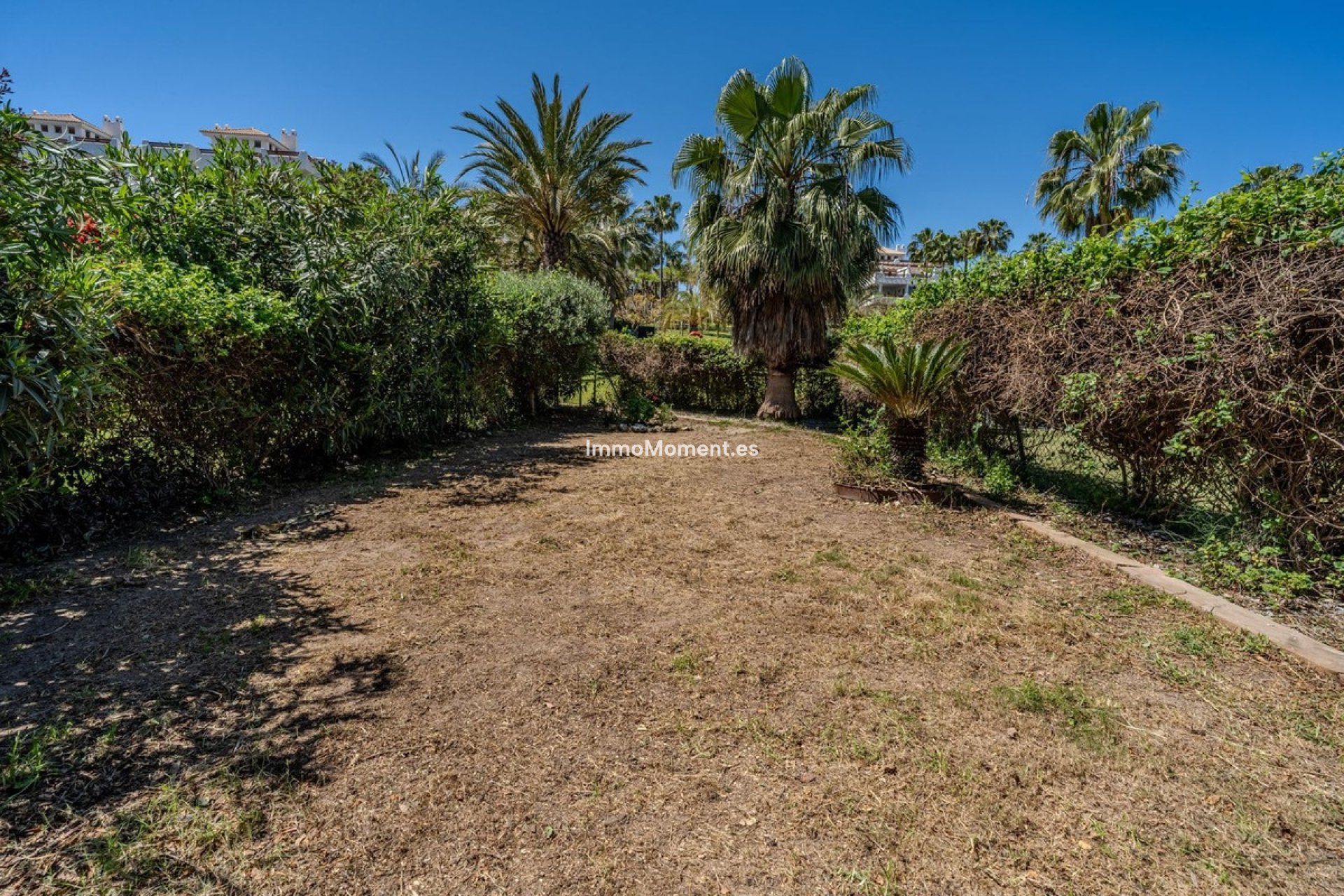 Resale - Villa - Estepona - New Golden Mile