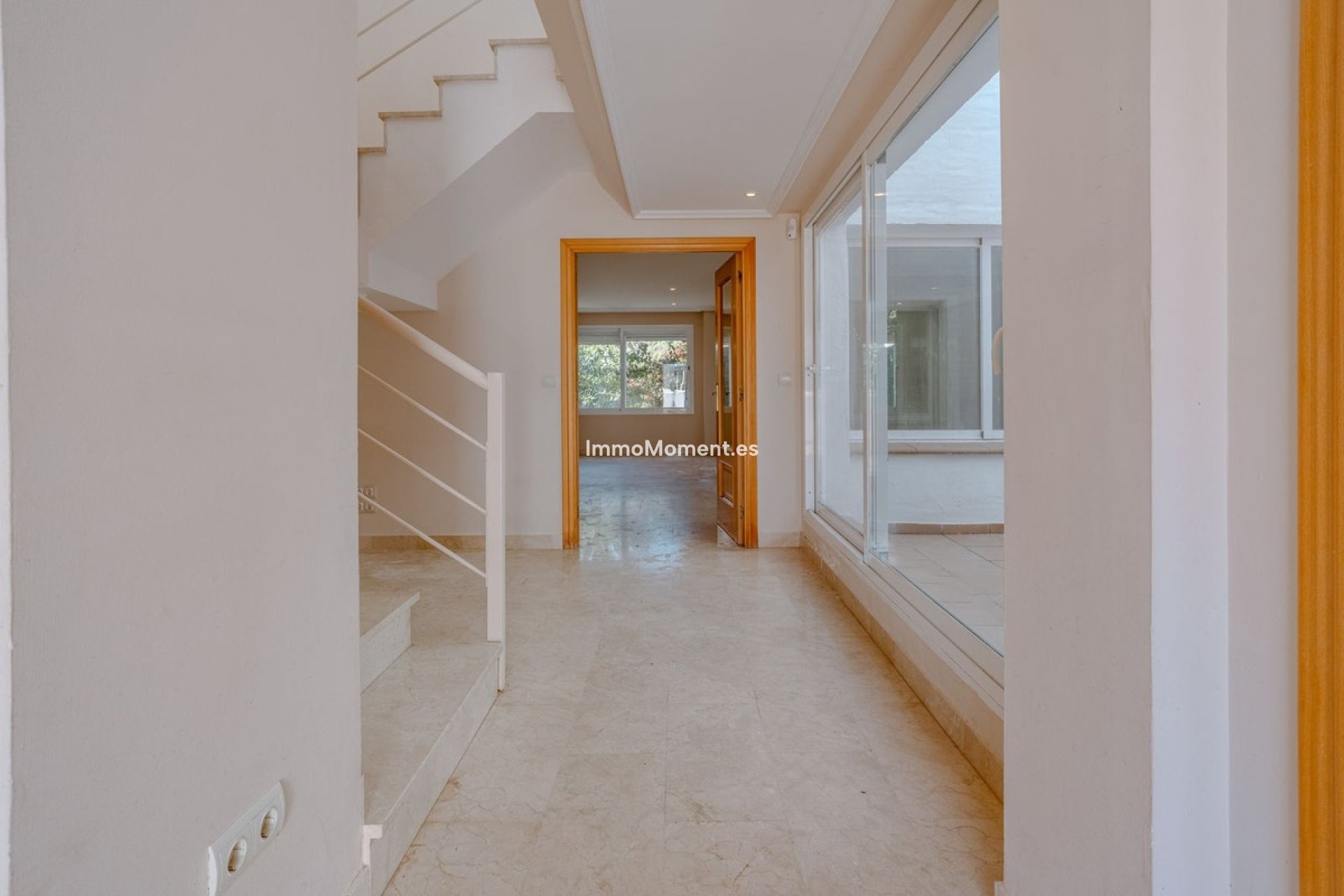 Resale - Villa - Estepona - Selwo