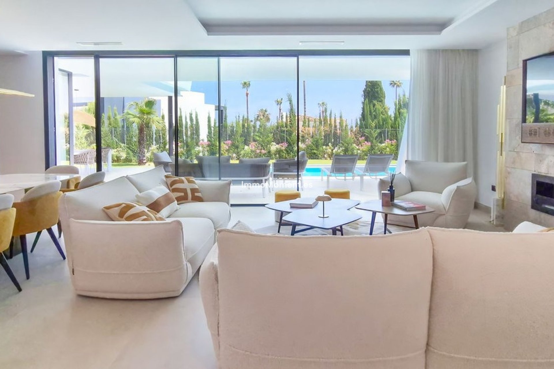 Resale - Villa - Estepona - Valle Romano