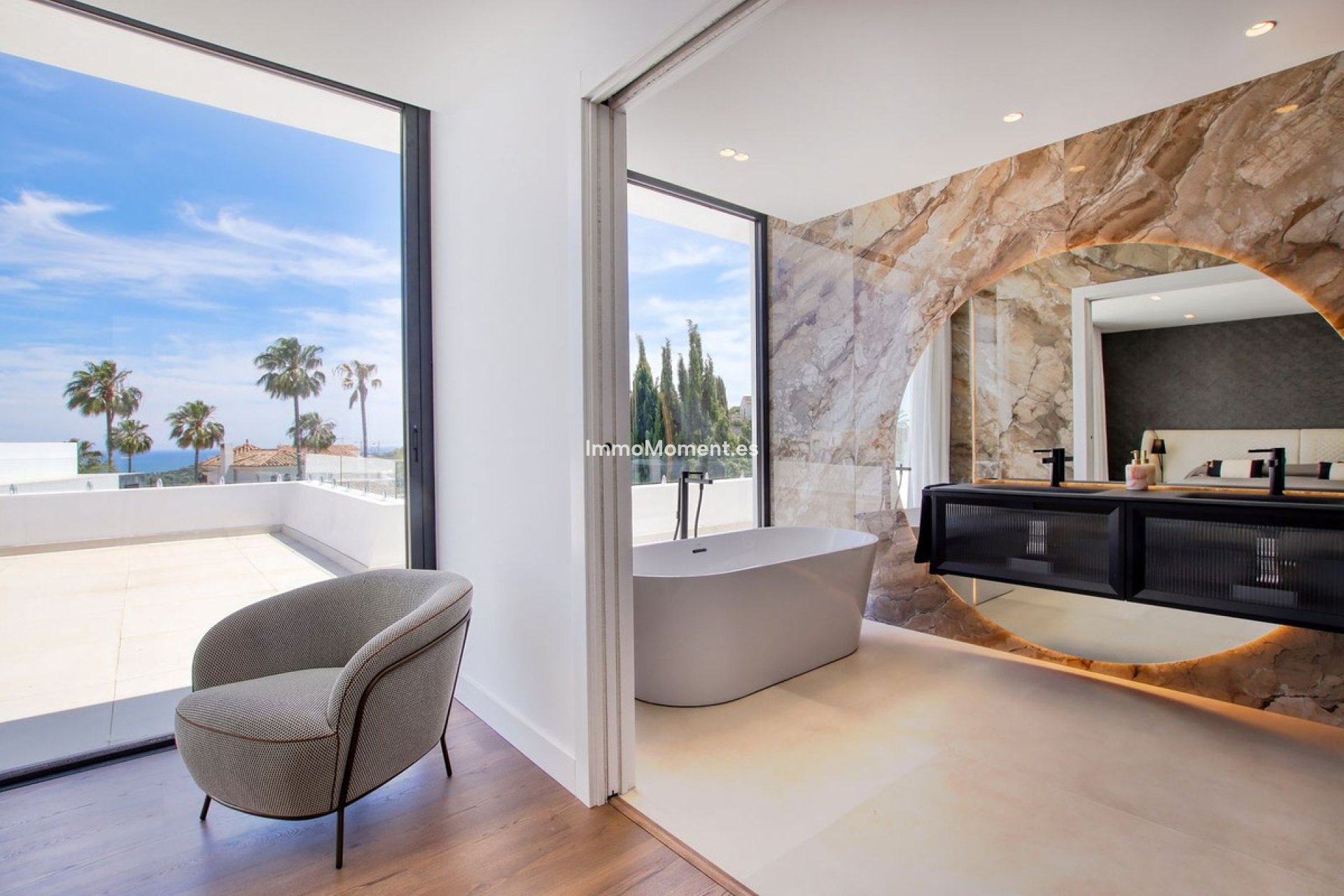 Resale - Villa - Estepona - Valle Romano