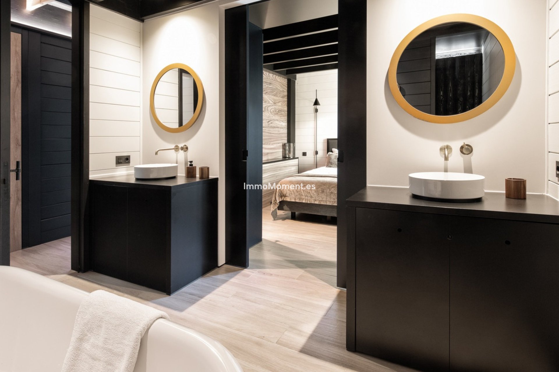 Resale - Villa - Estepona - Valle Romano