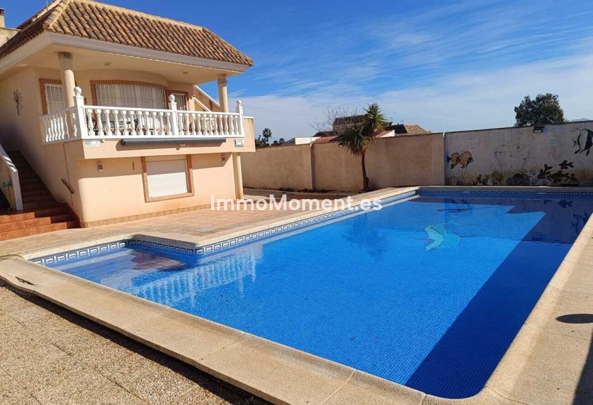 Resale - Villa - Fortuna - El Reloj