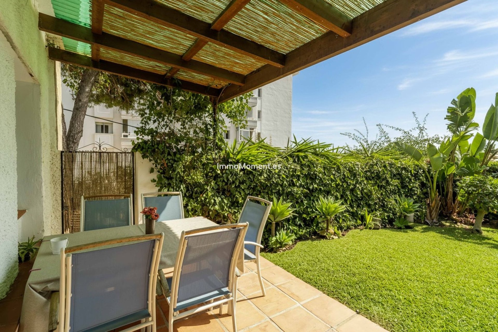 Resale - Villa - Fuengirola - Fuengirola Centro