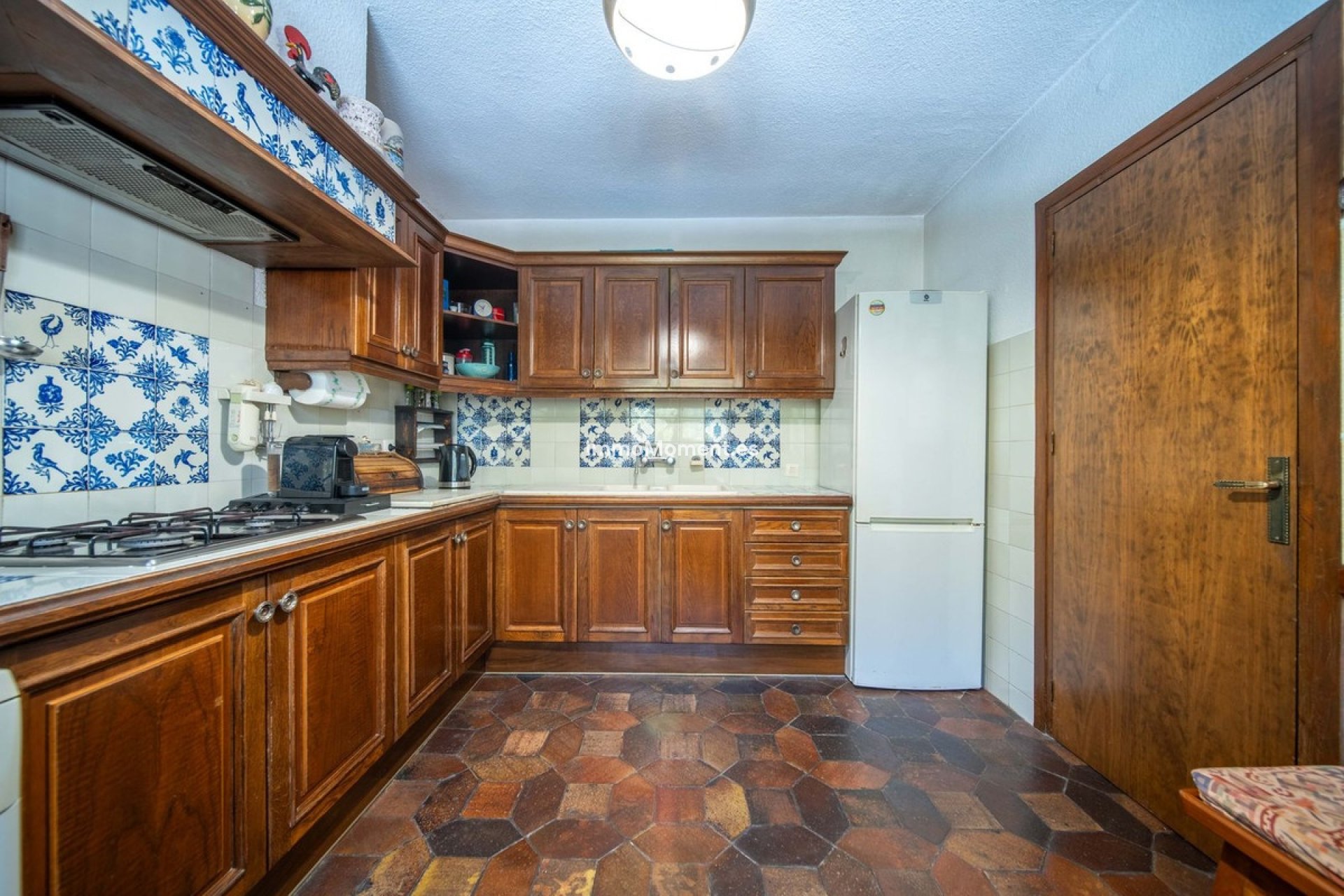 Resale - Villa - Fuengirola - Fuengirola Centro