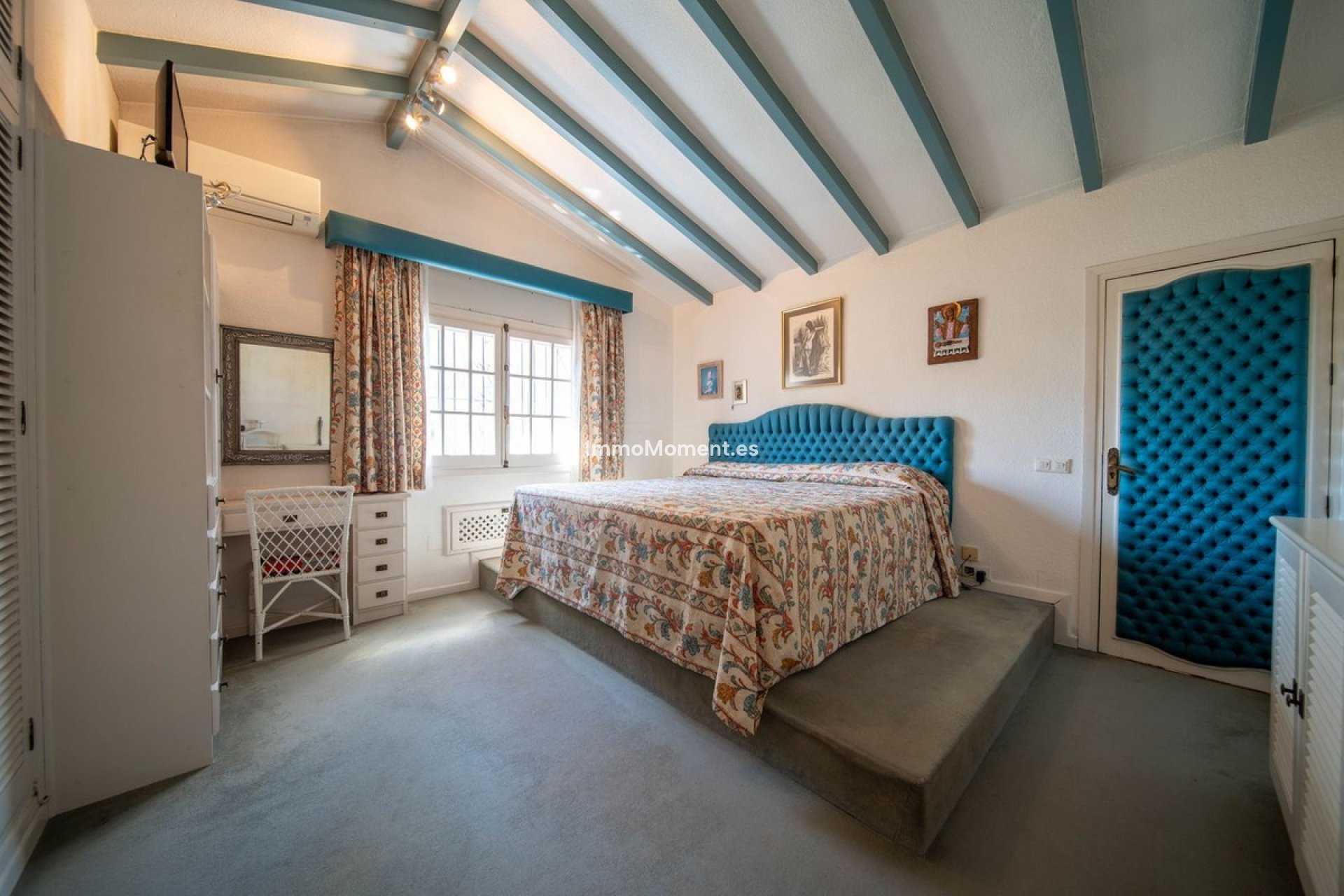 Resale - Villa - Fuengirola - Fuengirola Centro