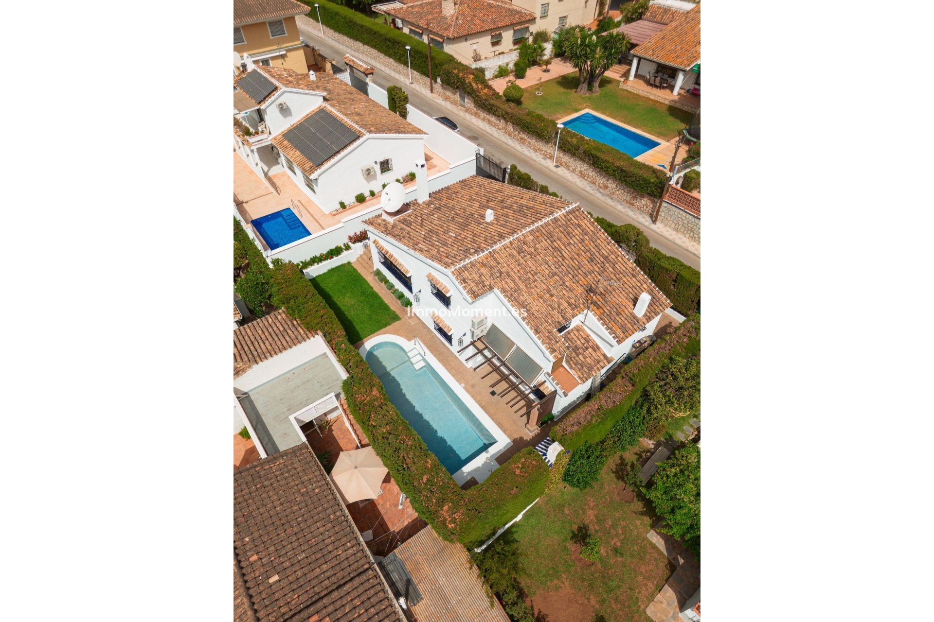 Resale - Villa - Fuengirola - Fuengirola Centro