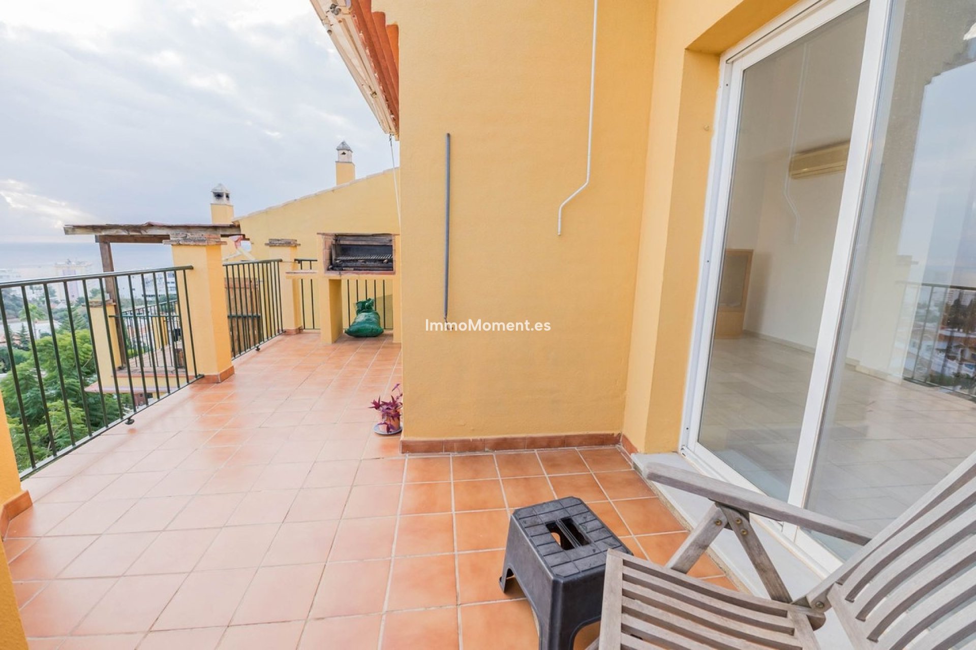 Resale - Villa - Fuengirola - Fuengirola Centro