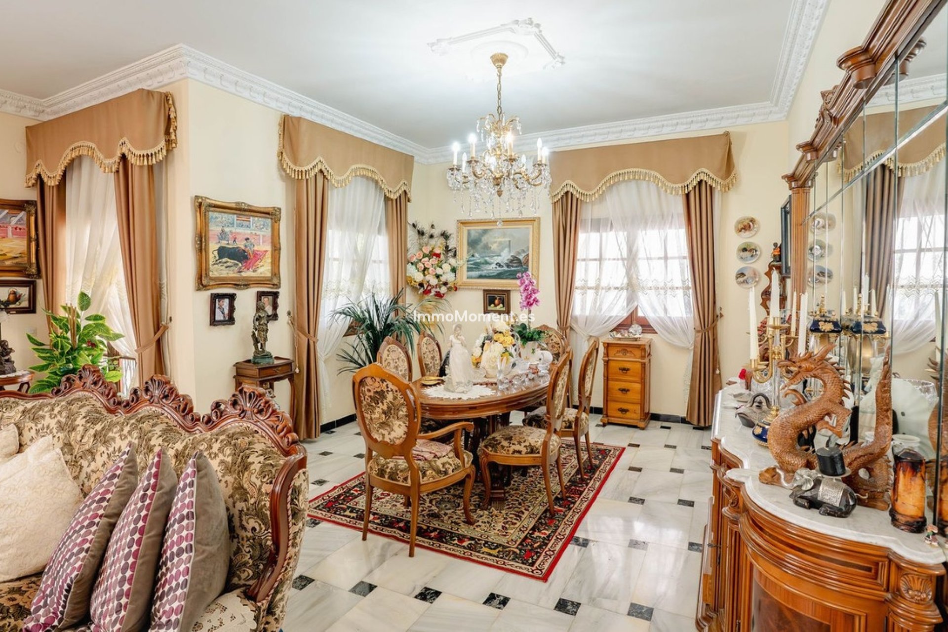 Resale - Villa - Fuengirola - Los Pacos