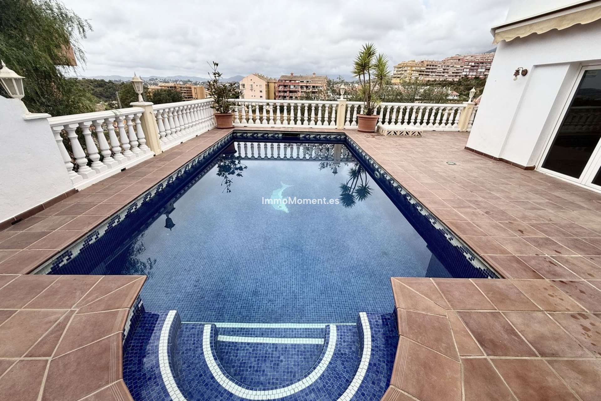 Resale - Villa - Fuengirola - Torreblanca