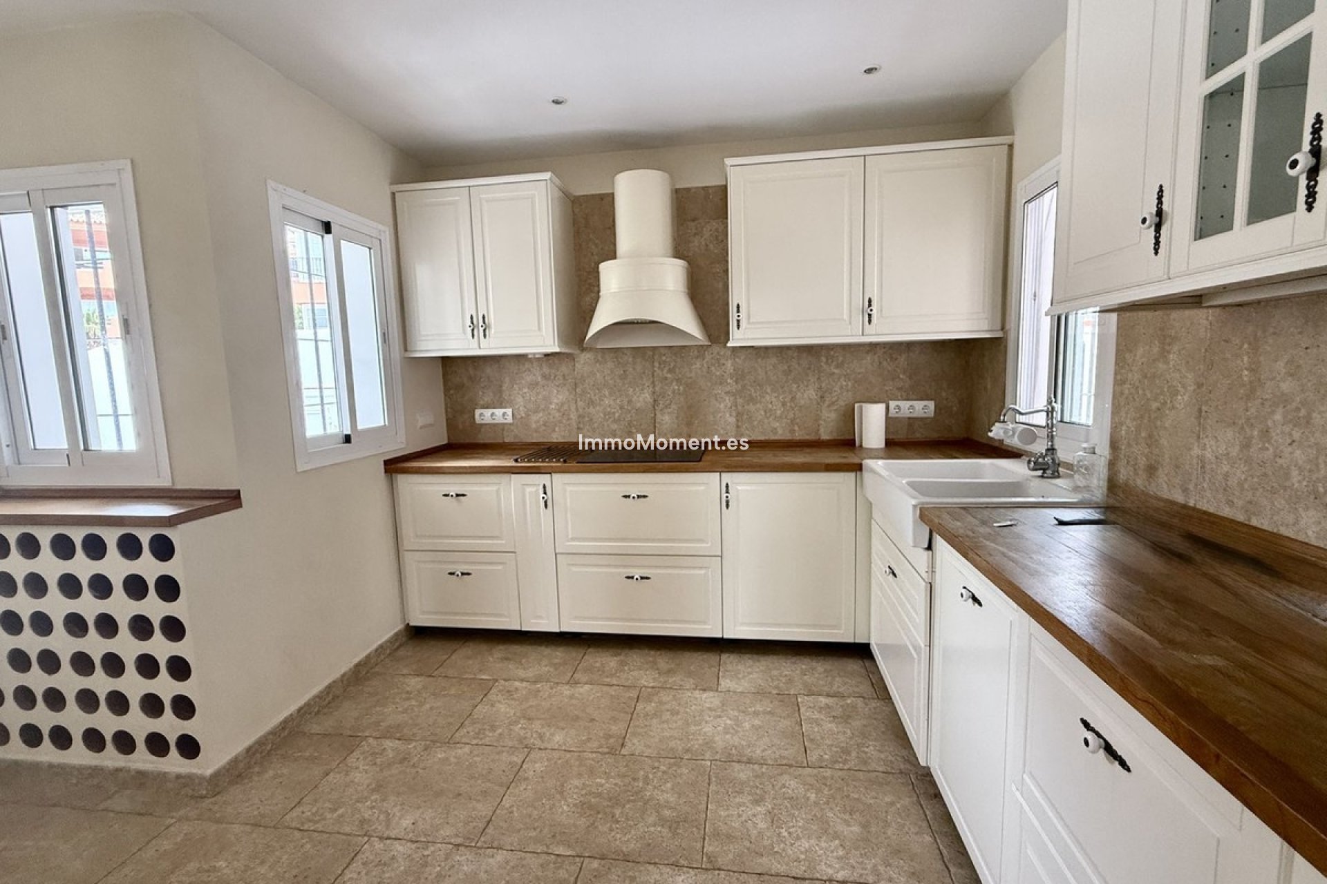 Resale - Villa - Fuengirola - Torreblanca