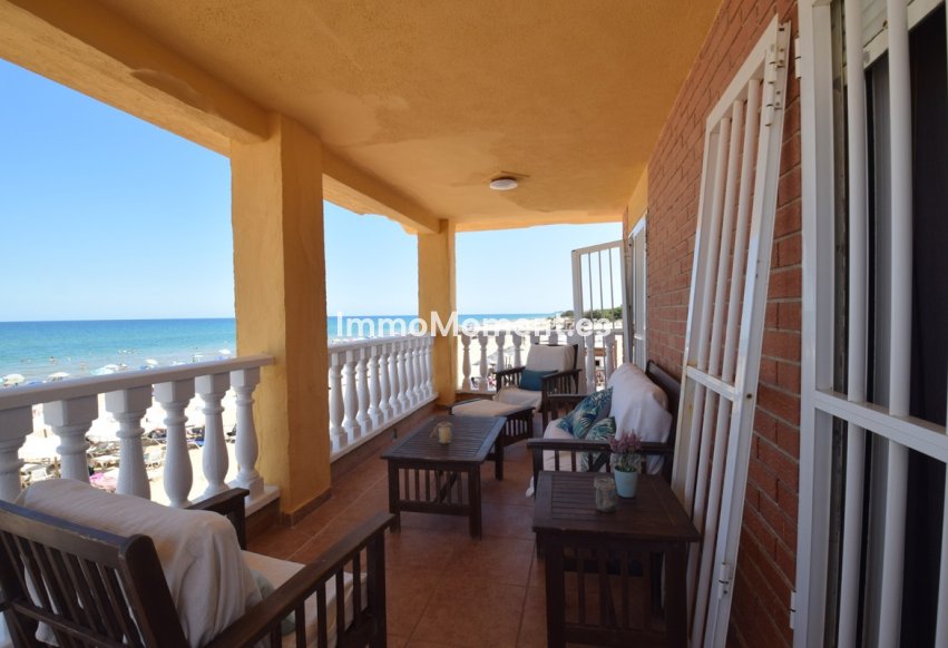 Resale - Villa - Guardamar del Segura - Guardamar del Segura Centro