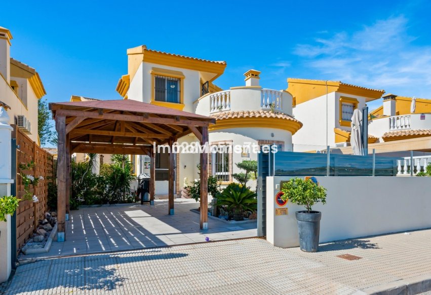 Resale - Villa - Guardamar del Segura - Urbanización El Raso