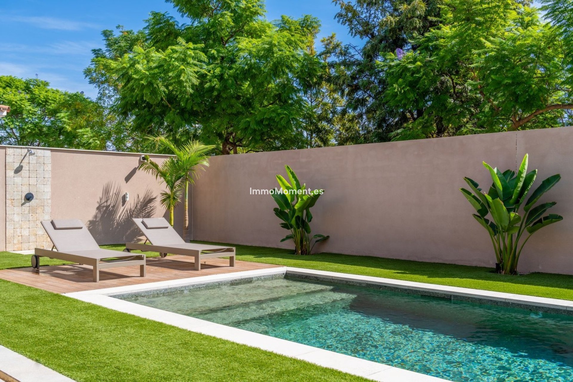 Resale - Villa - Inland  - Alhaurín de la Torre