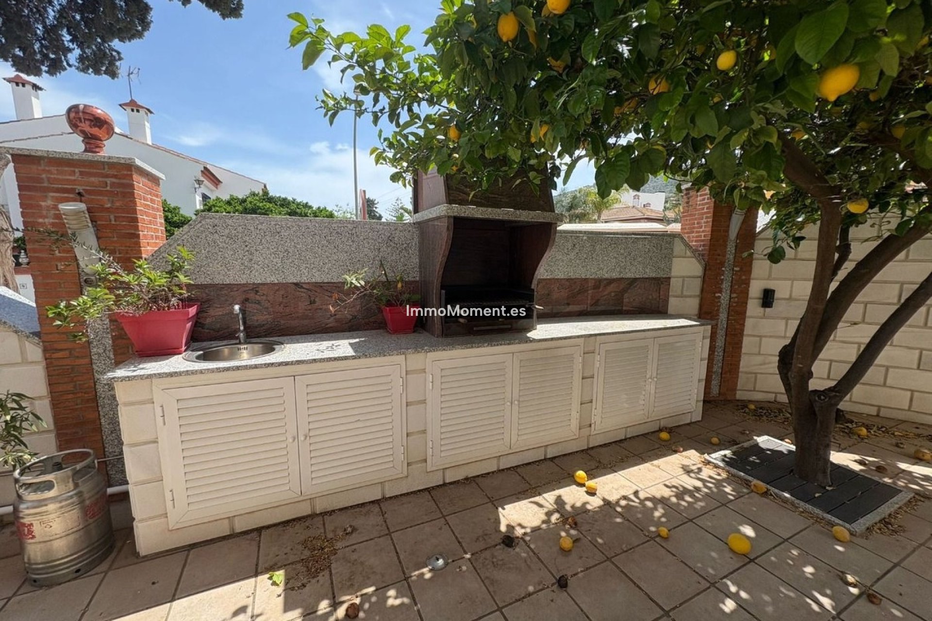 Resale - Villa - Inland  - Alhaurín de la Torre