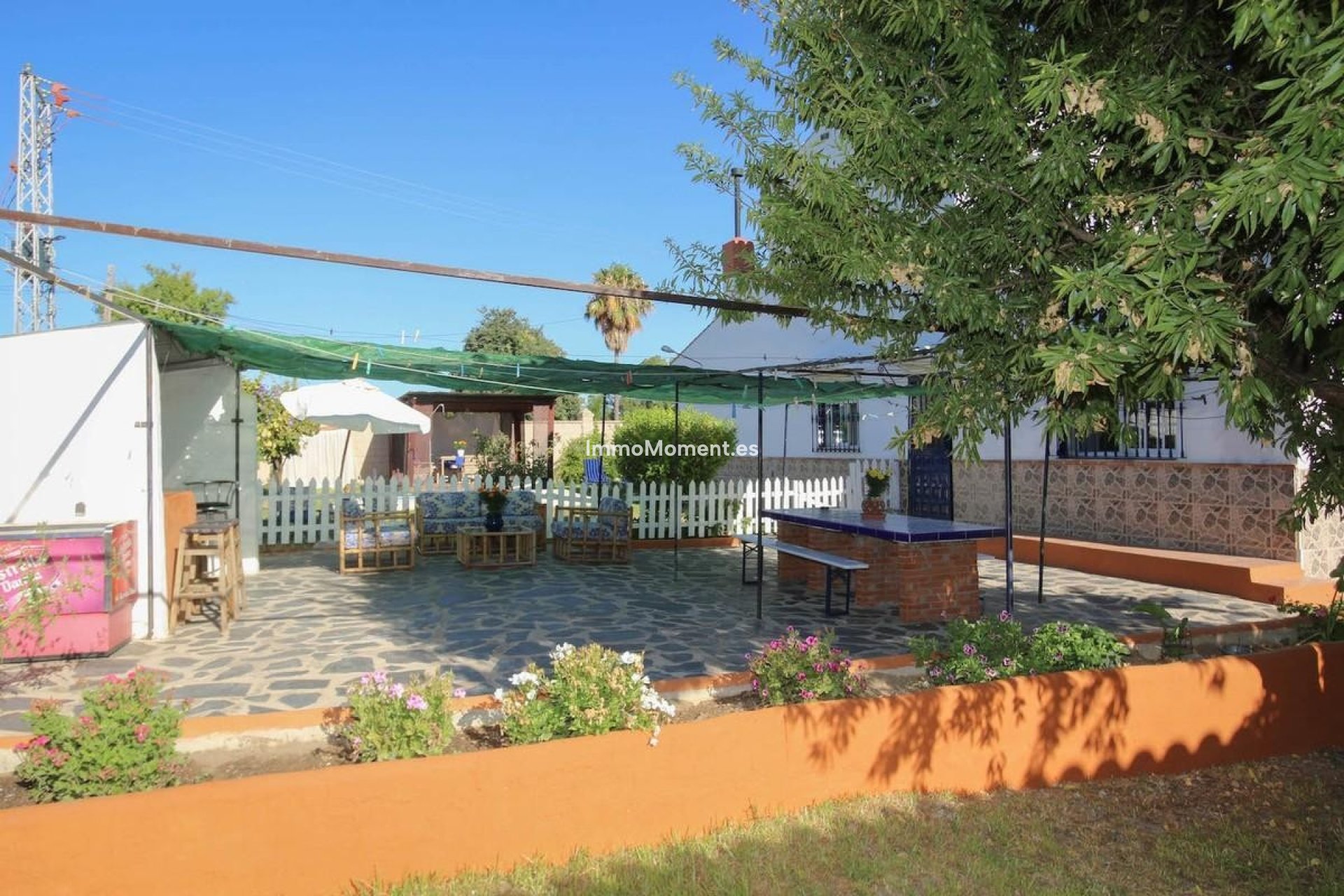 Resale - Villa - Inland  - Alhaurín de la Torre