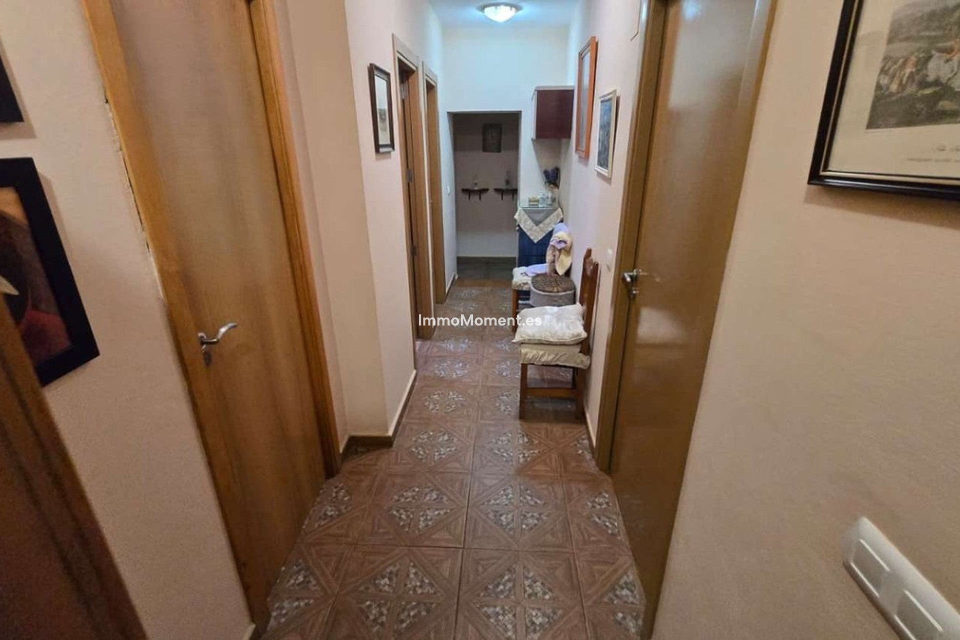 Resale - Villa - Inland  - Alhaurín de la Torre