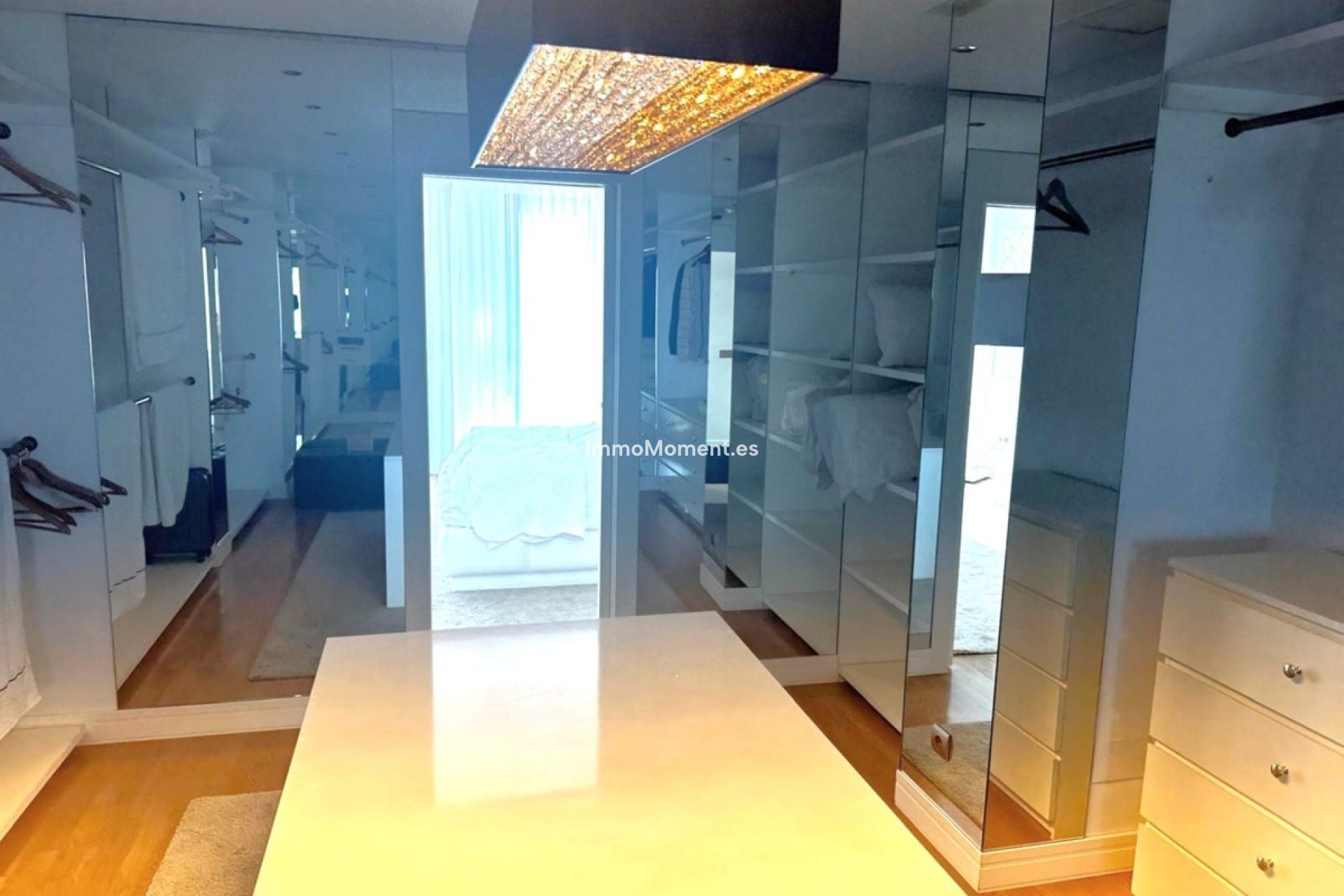 Resale - Villa - Inland  - Alhaurín de la Torre