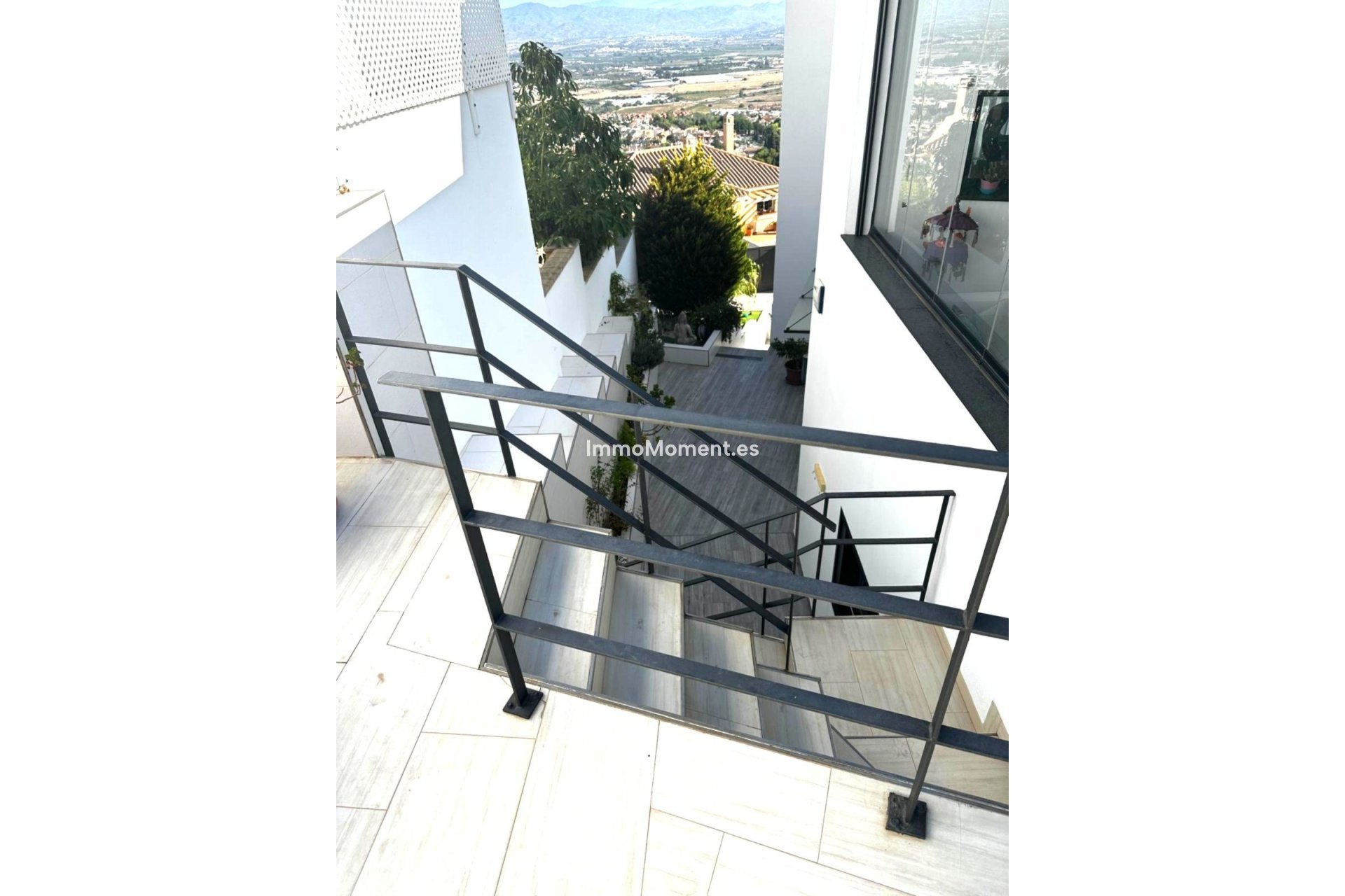 Resale - Villa - Inland  - Alhaurín de la Torre