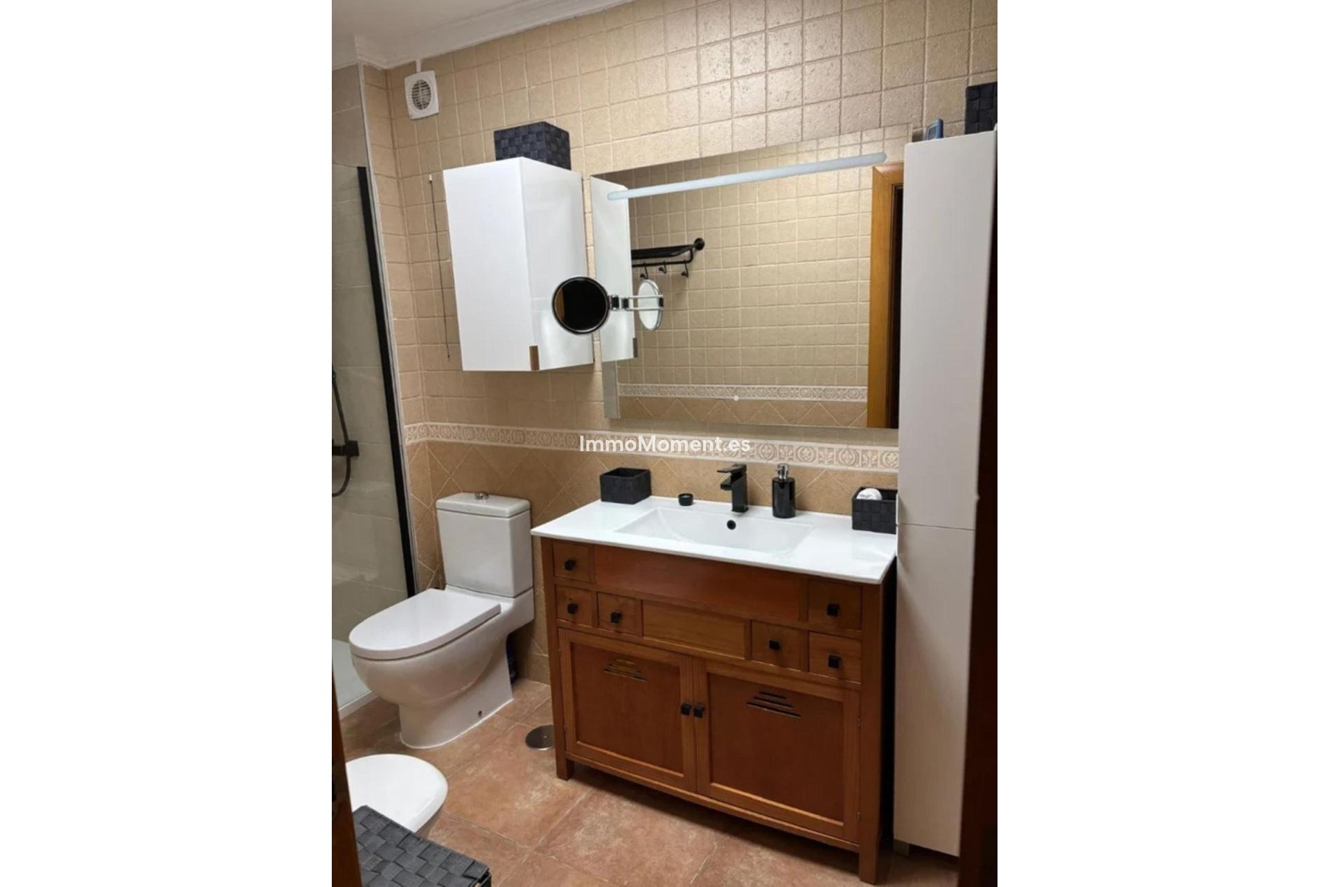 Resale - Villa - Inland  - Alhaurín de la Torre