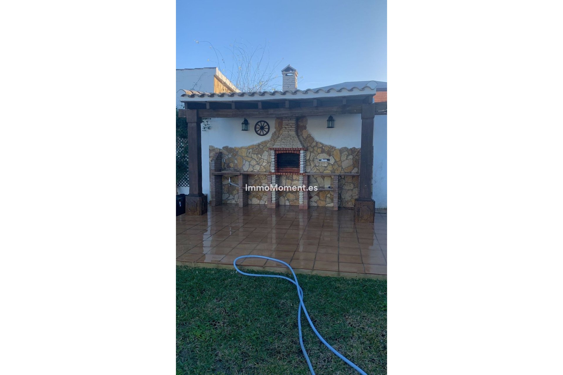 Resale - Villa - Inland  - Alhaurín de la Torre