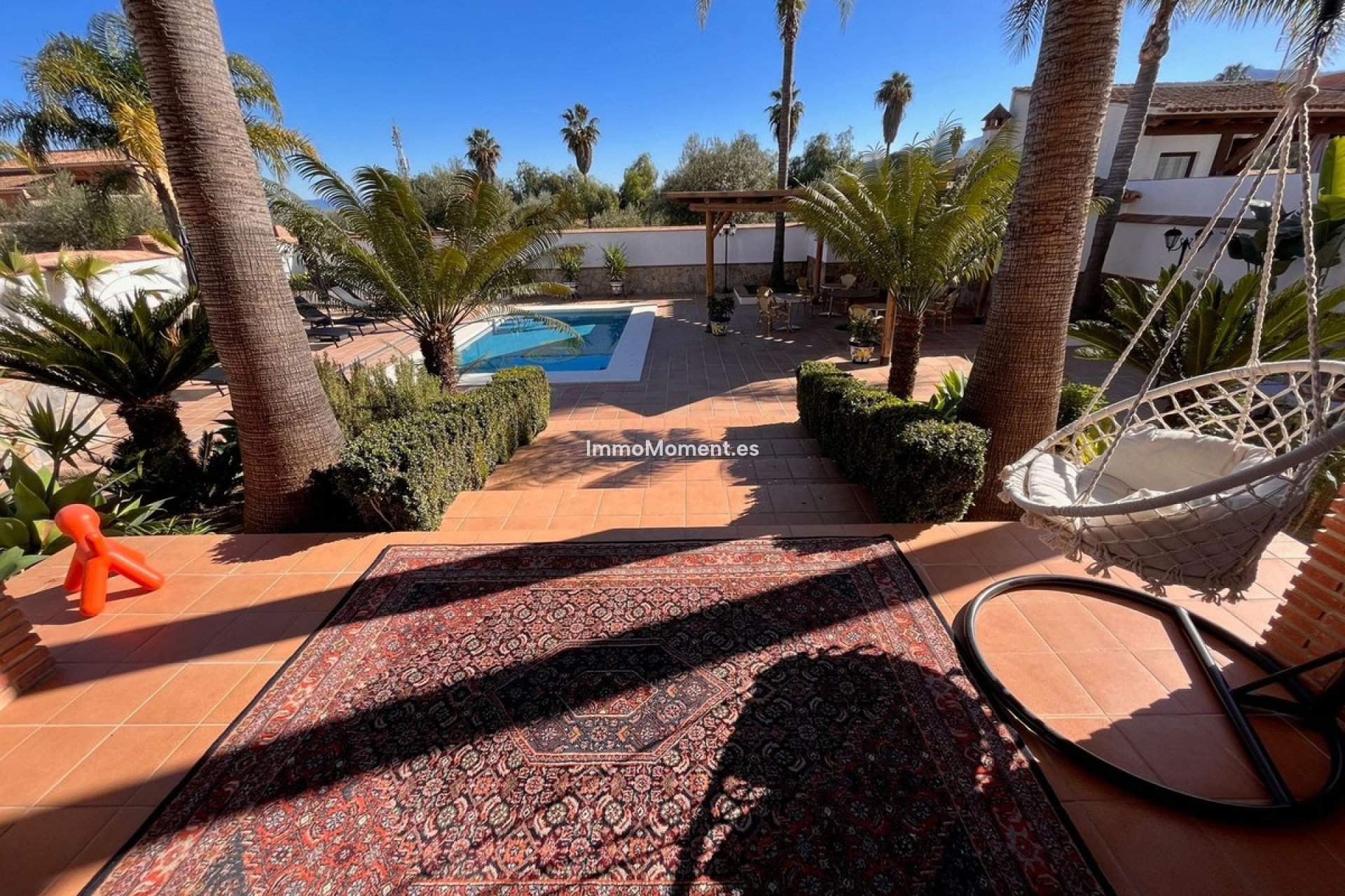 Resale - Villa - Inland  - Alhaurín el Grande Centro