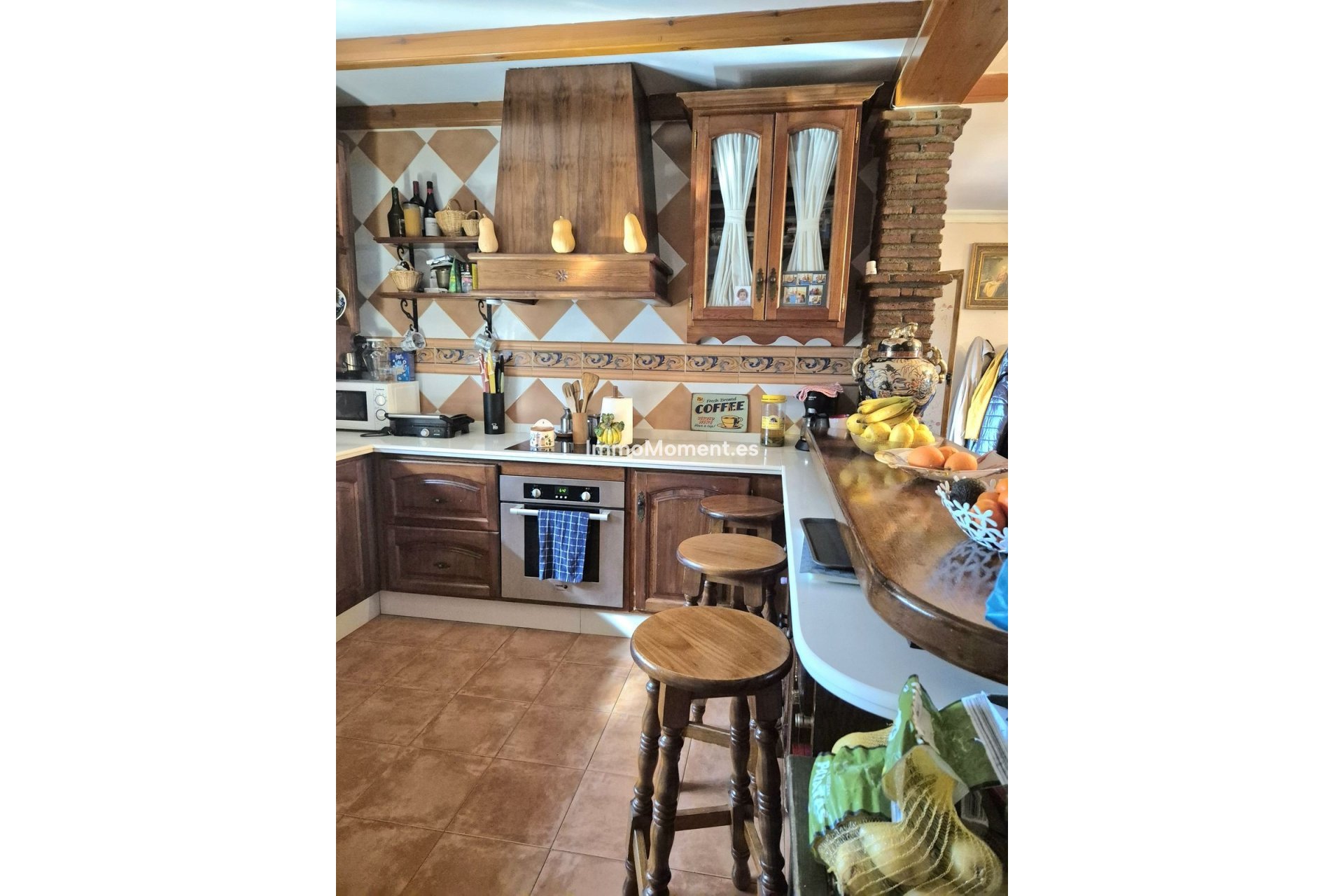 Resale - Villa - Inland  - Alhaurín el Grande Centro