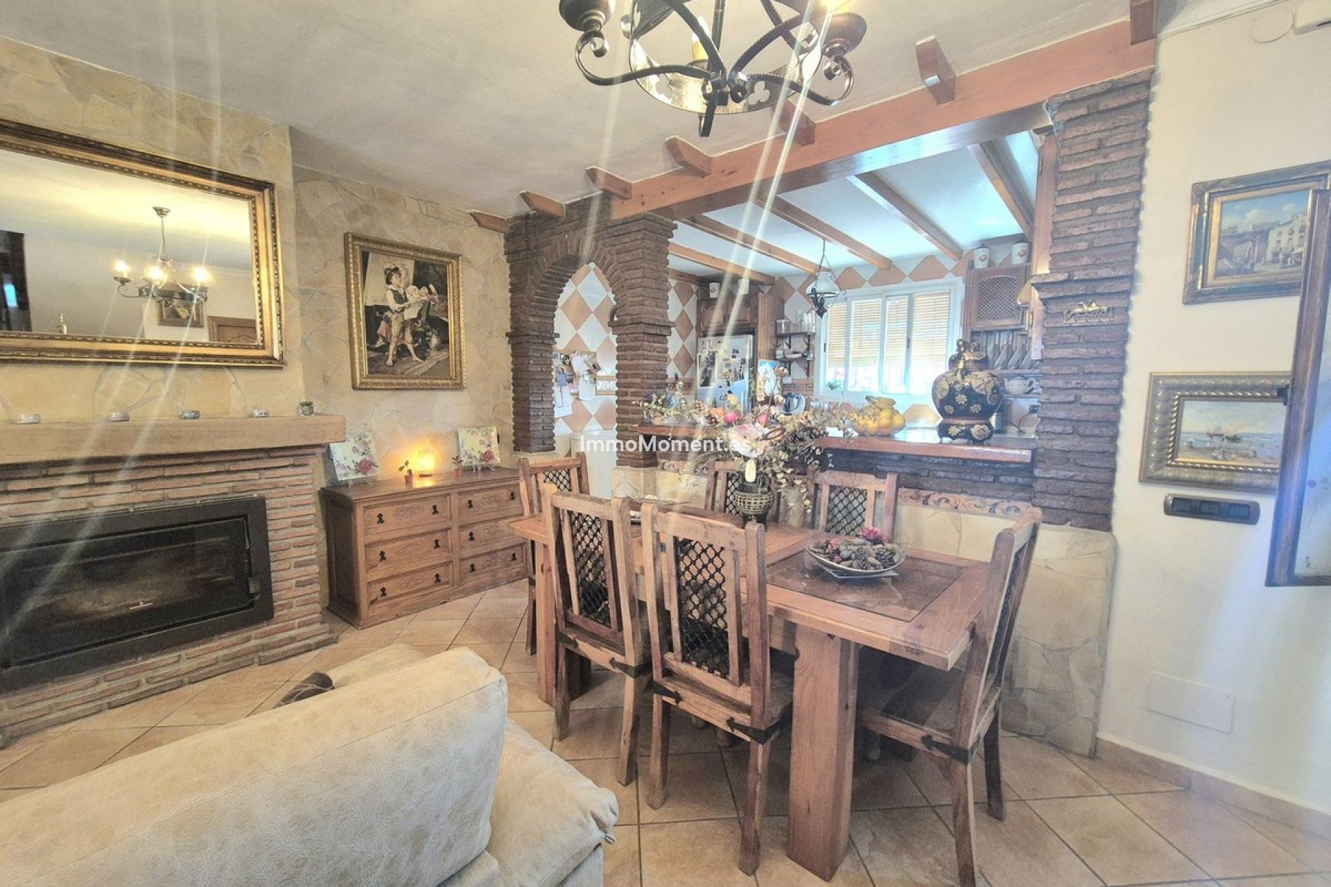 Resale - Villa - Inland  - Alhaurín el Grande Centro