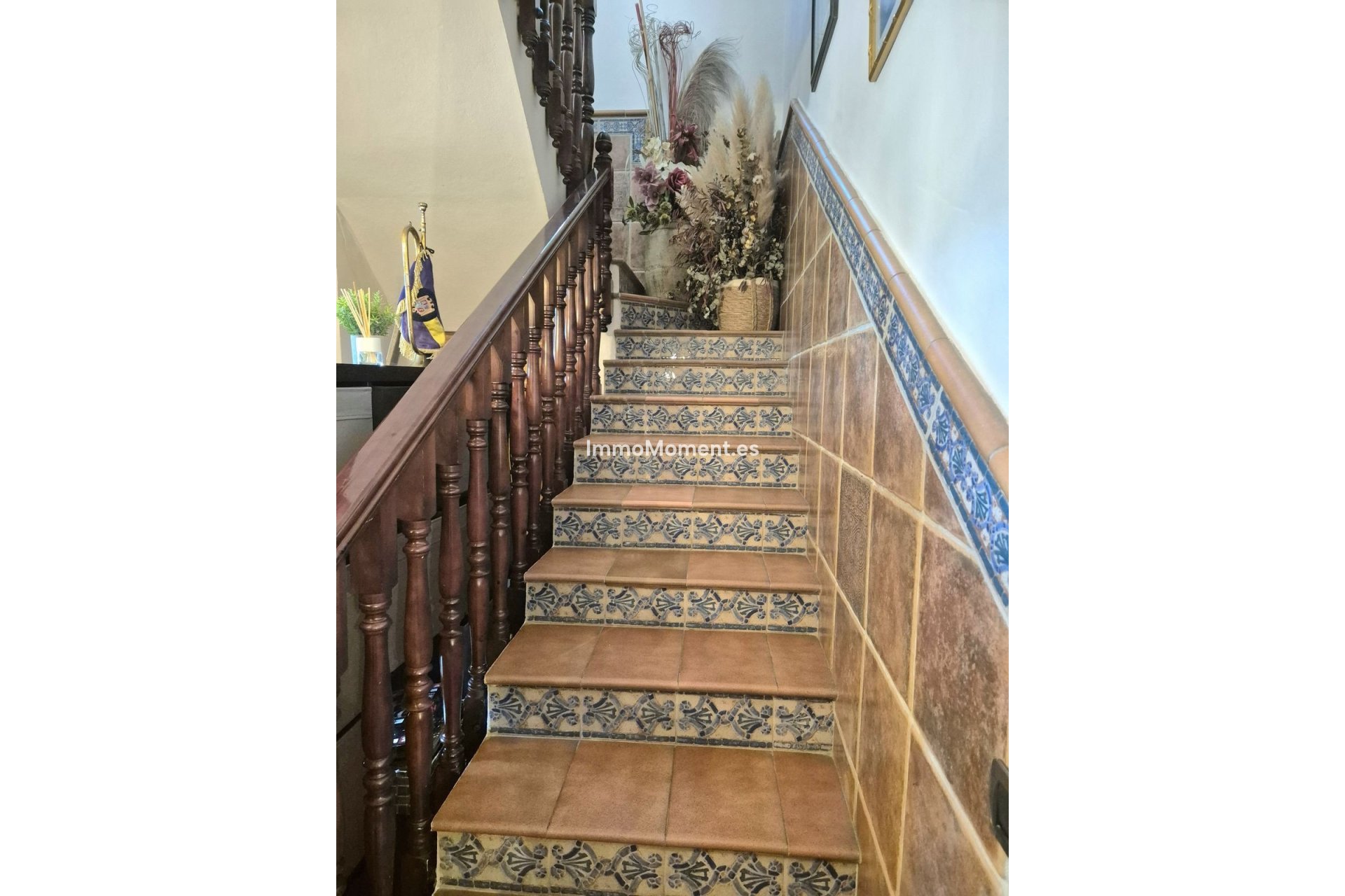 Resale - Villa - Inland  - Alhaurín el Grande Centro