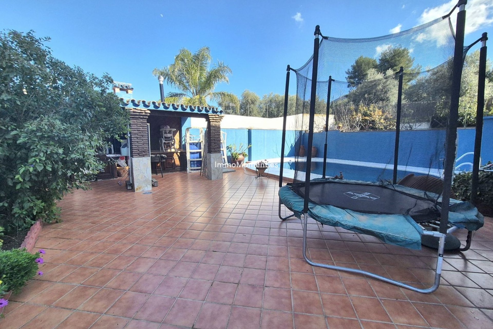 Resale - Villa - Inland  - Alhaurín el Grande Centro