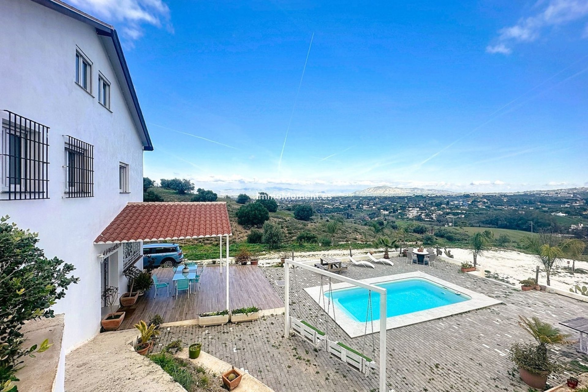 Resale - Villa - Inland  - Alhaurín el Grande Centro