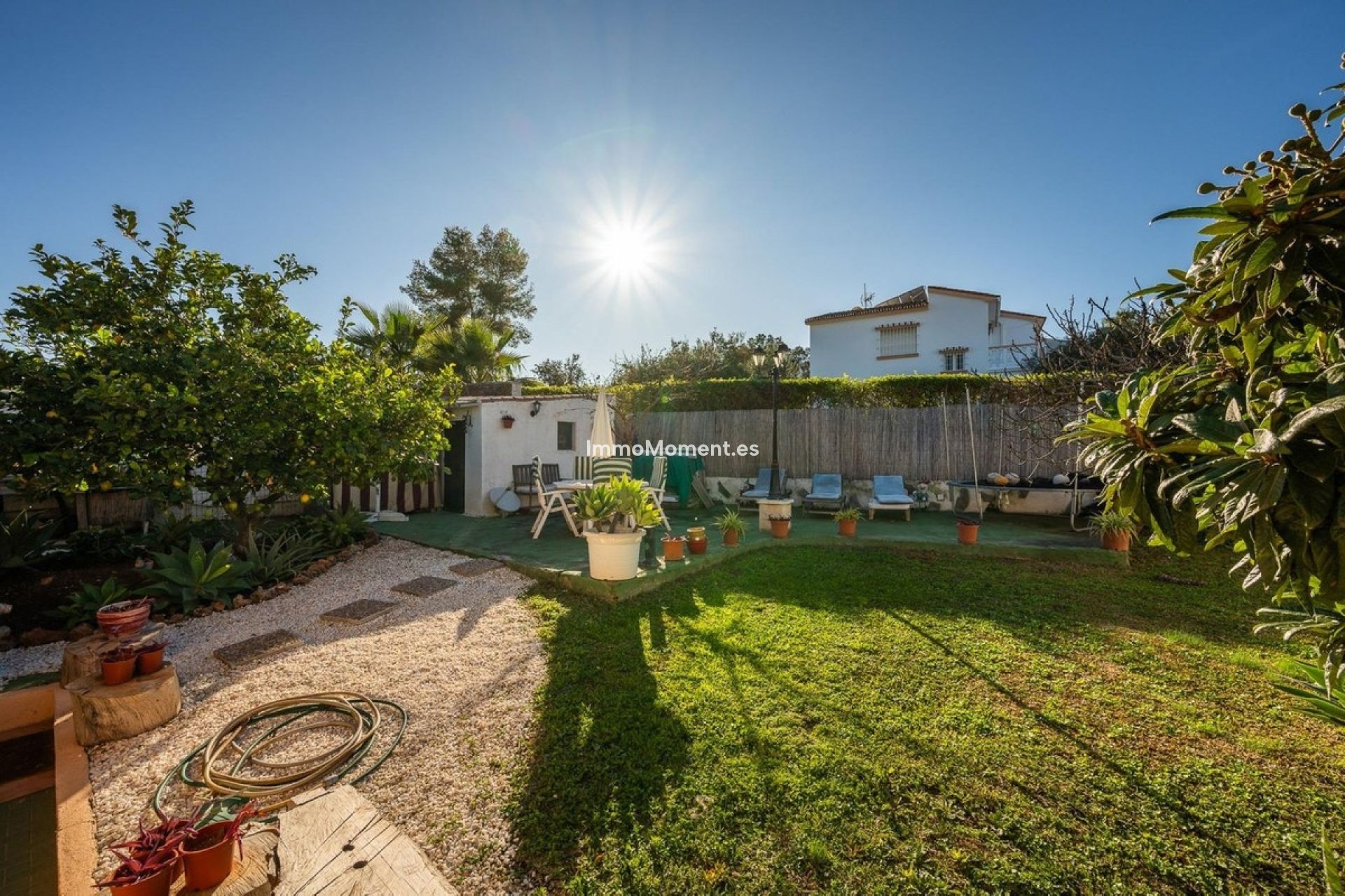 Resale - Villa - Inland  - Alhaurín el Grande Centro