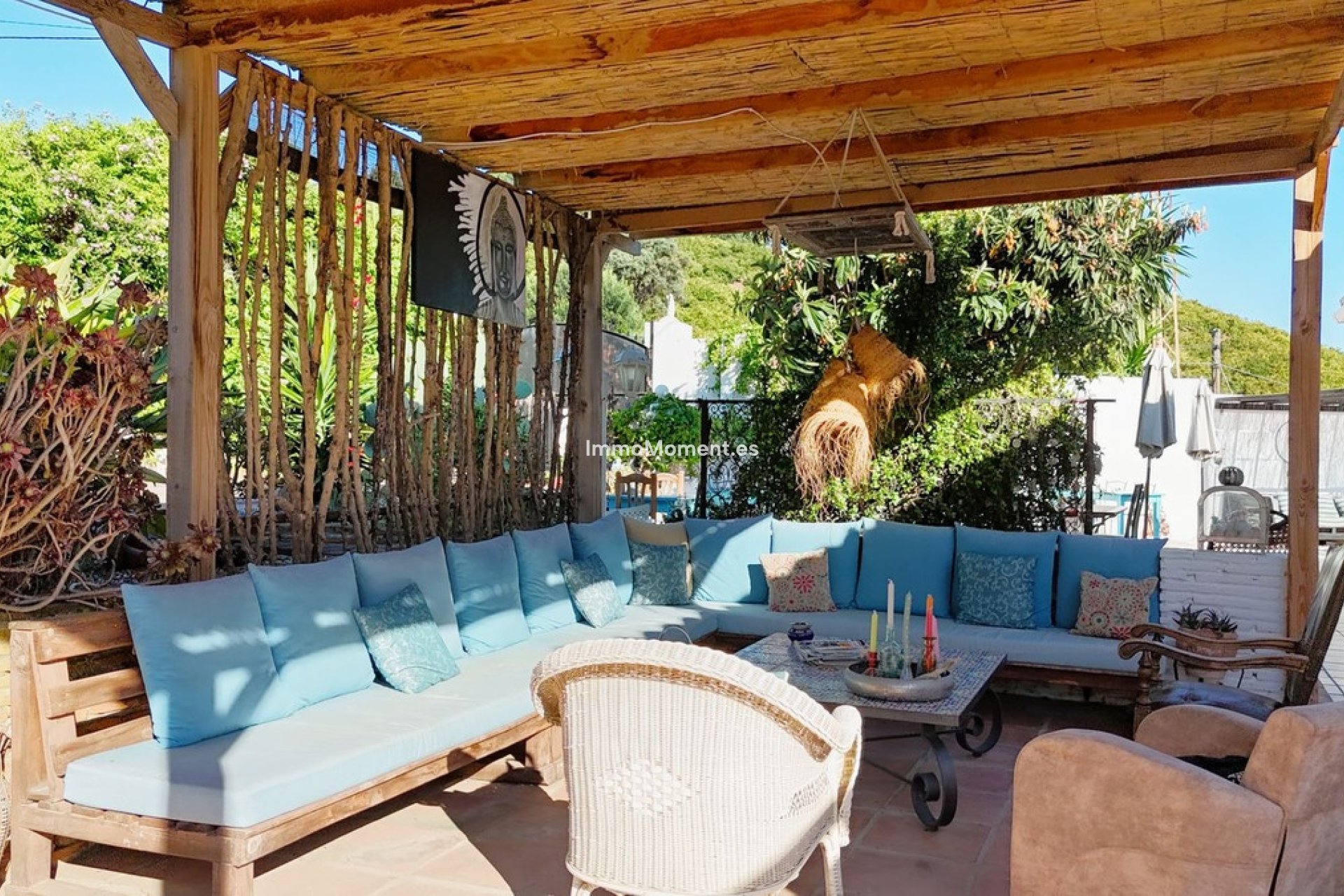 Resale - Villa - Inland  - Alhaurín el Grande Centro