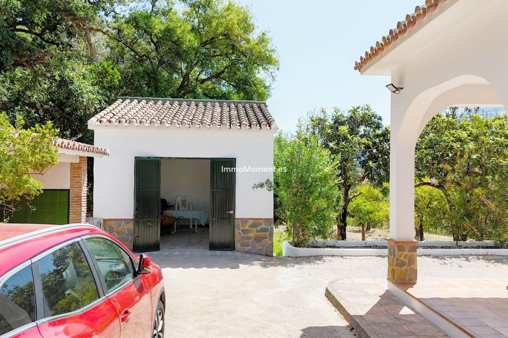 Resale - Villa - Inland  - Alhaurín el Grande Centro