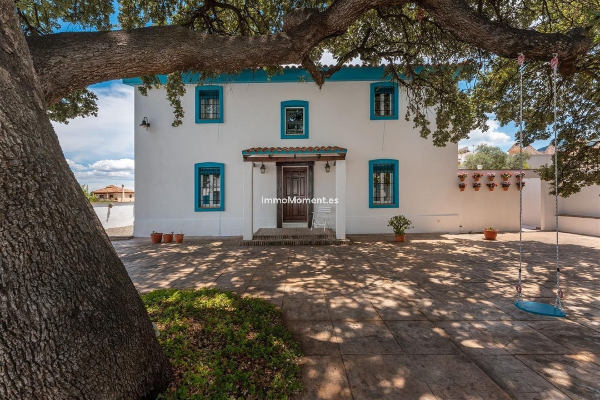 Resale - Villa - Inland  - Alhaurín el Grande Centro