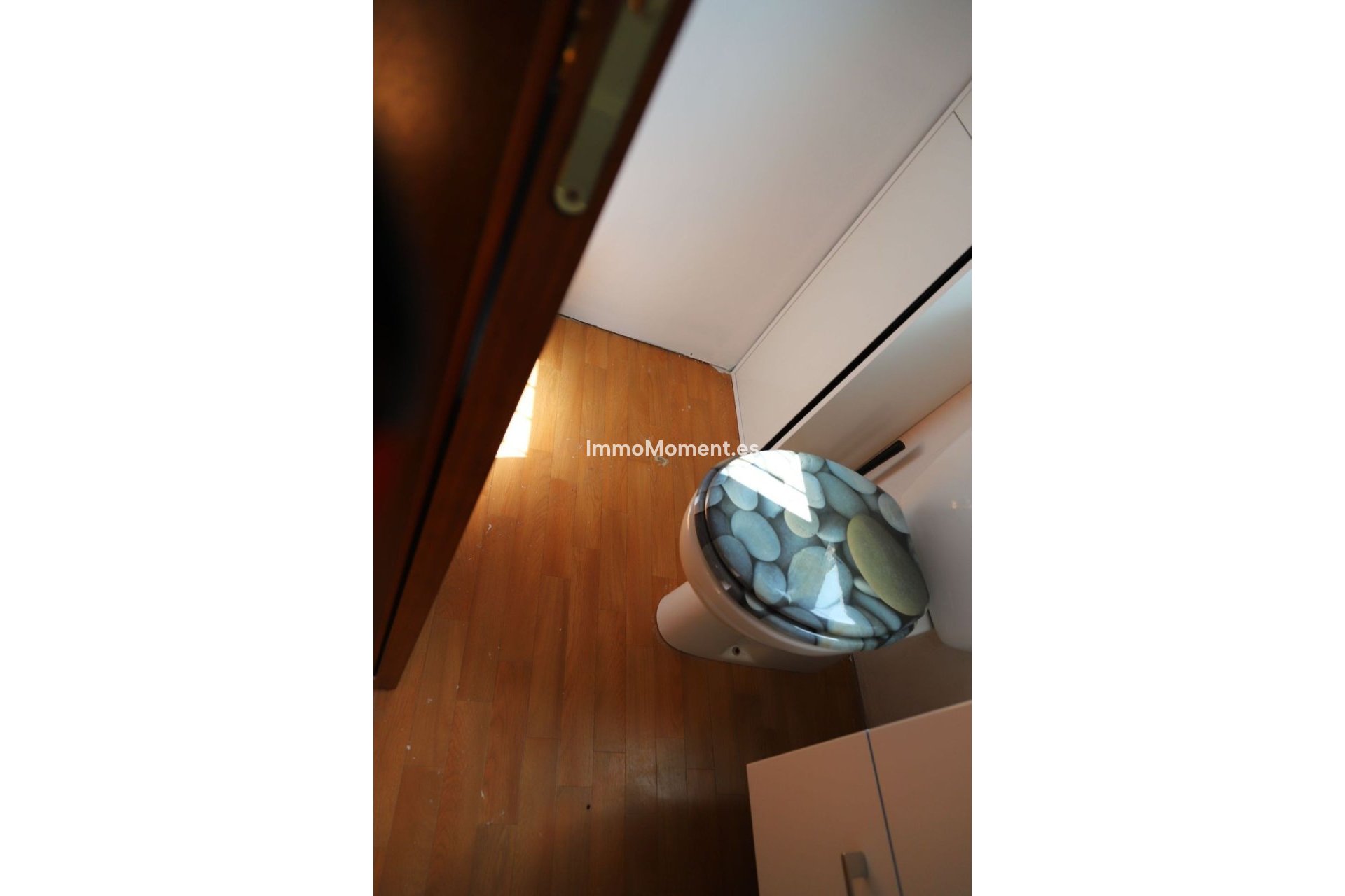 Resale - Villa - Inland  - Alhaurín el Grande Centro