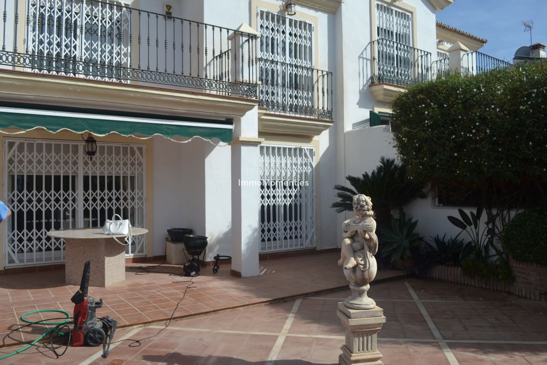 Resale - Villa - Inland  - Alhaurín Golf