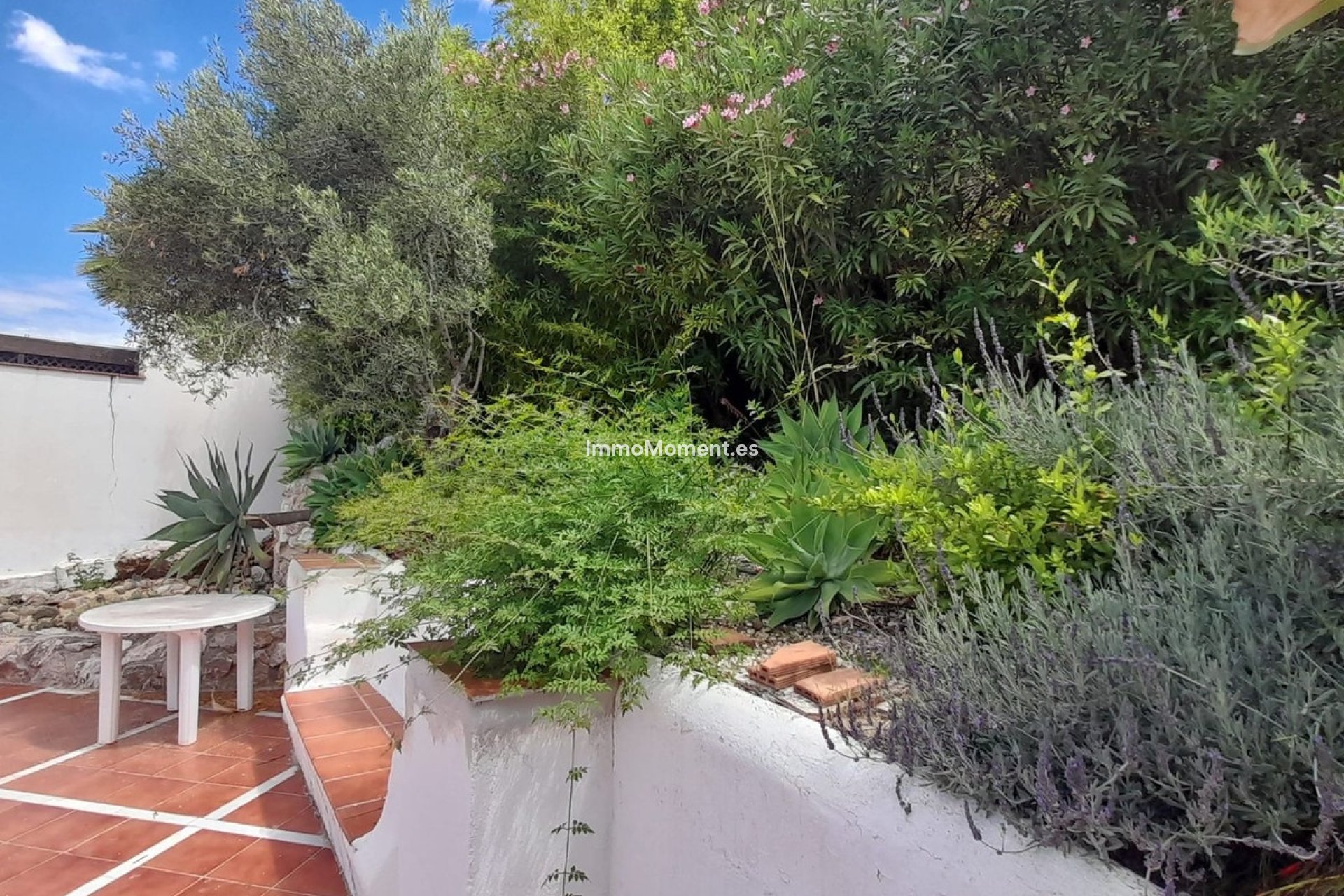 Resale - Villa - Inland  - Alhaurín Golf