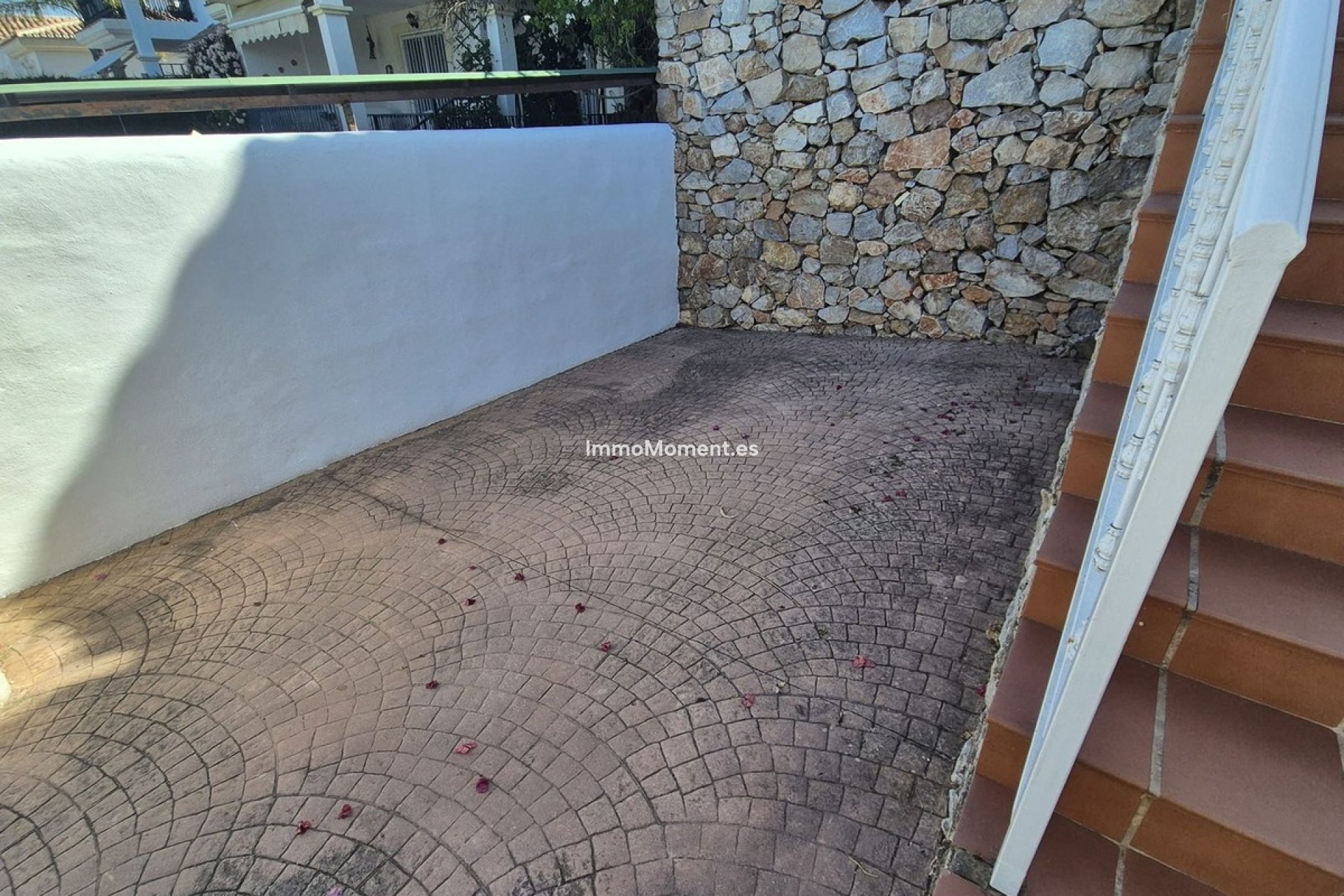 Resale - Villa - Inland  - Alhaurín Golf