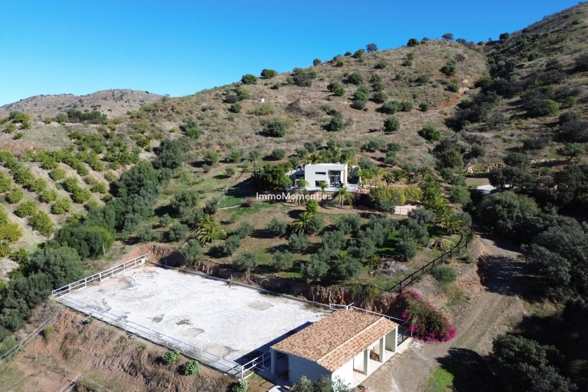 Resale - Villa - Inland  - Alora