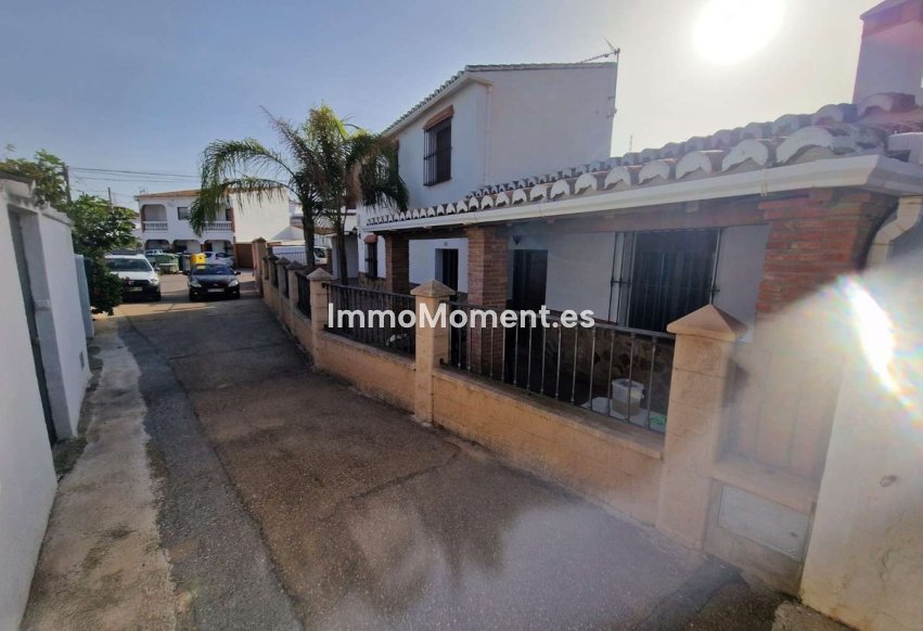 Resale - Villa - Inland  - Alora