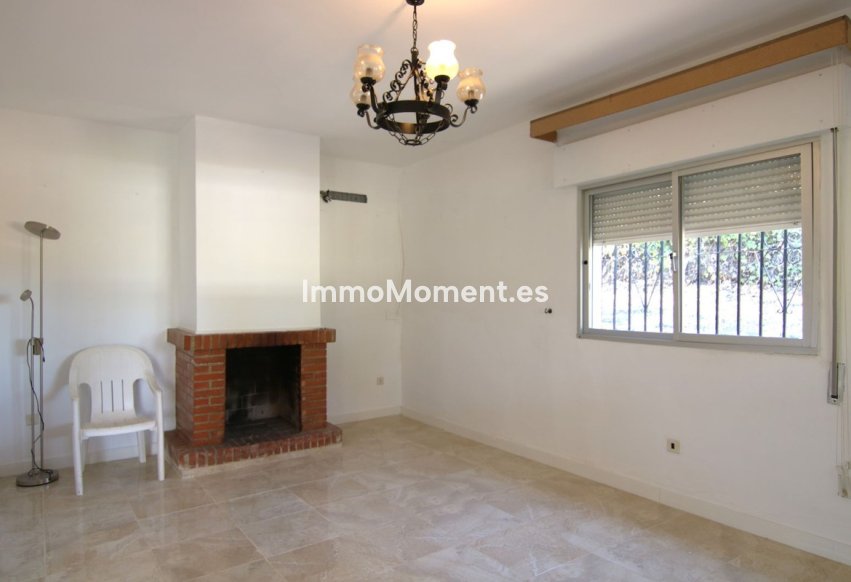 Resale - Villa - Inland  - Alora