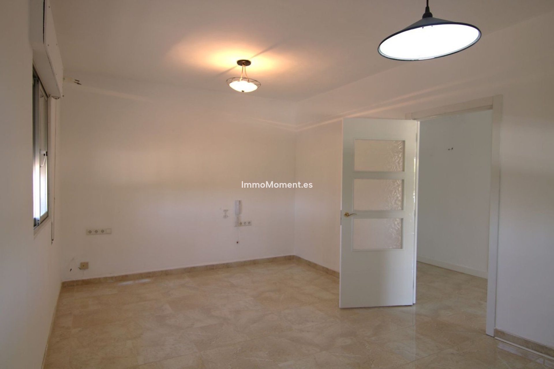 Resale - Villa - Inland  - Alora