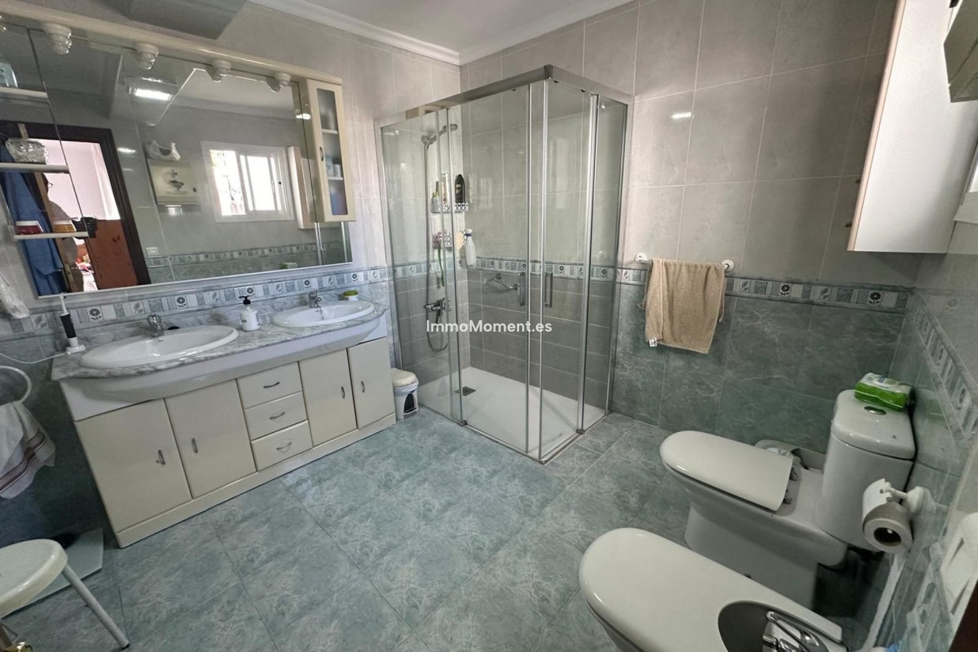 Resale - Villa - Inland  - Churriana