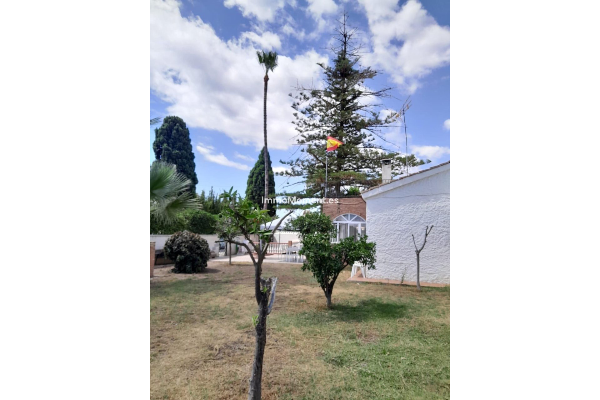 Resale - Villa - Inland  - Churriana