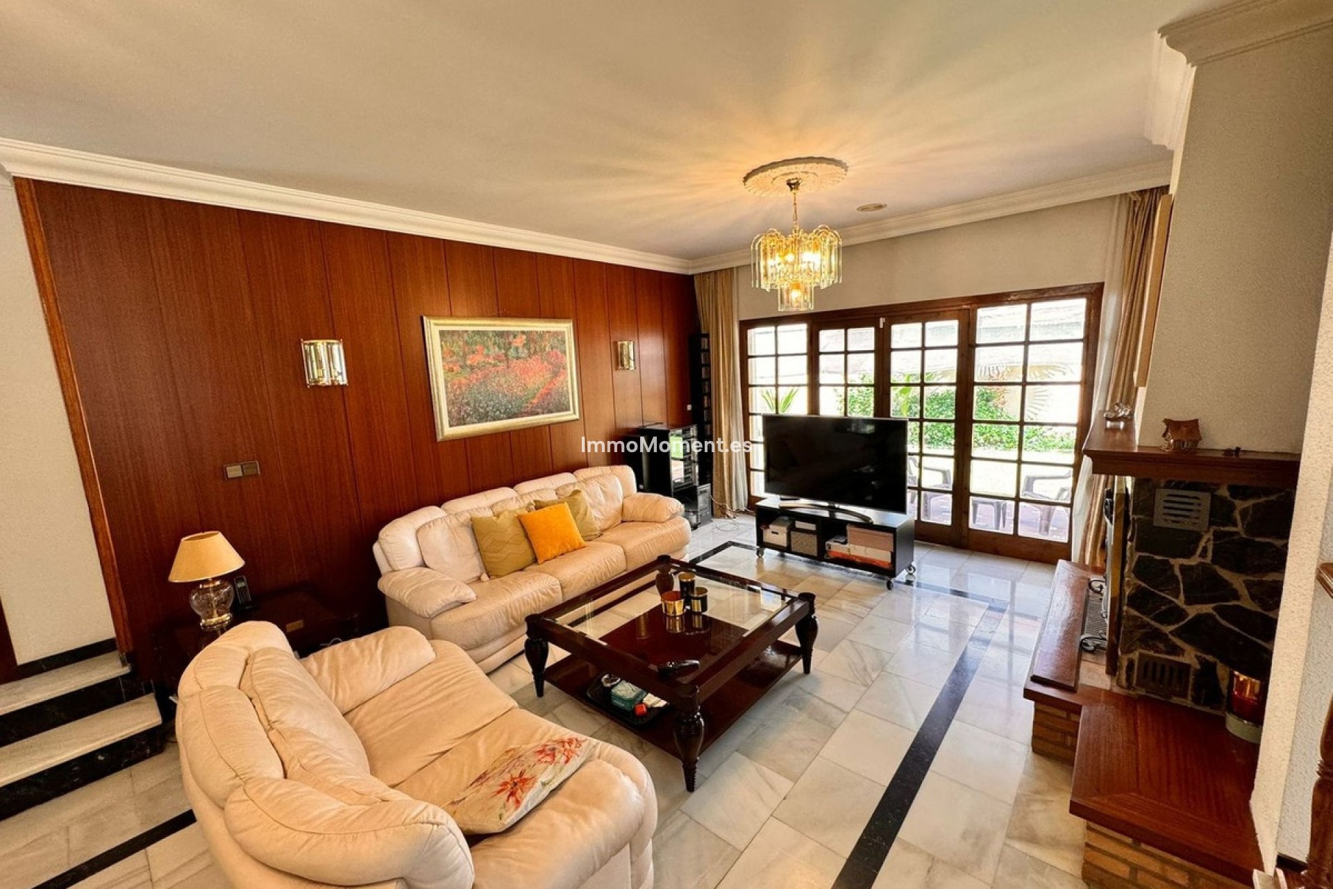 Resale - Villa - Inland  - Churriana