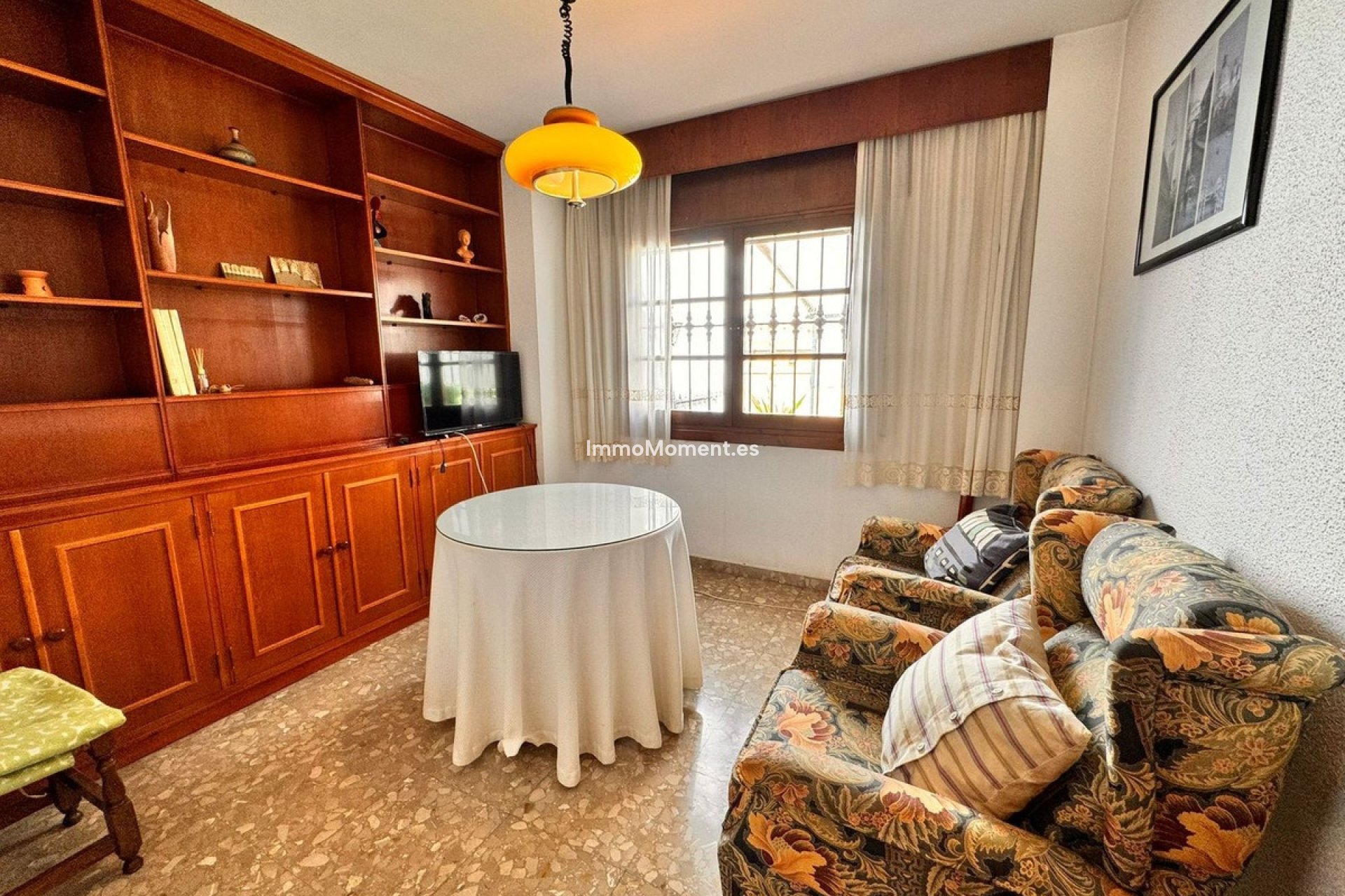 Resale - Villa - Inland  - Churriana