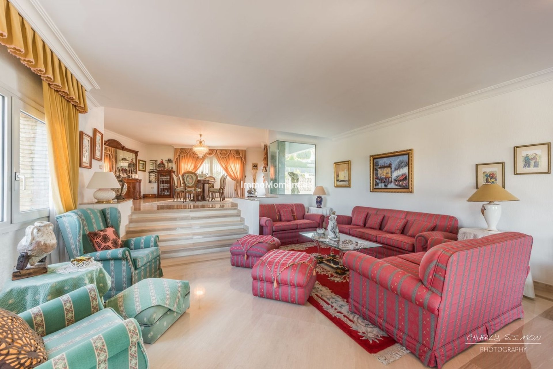 Resale - Villa - Inland  - Churriana