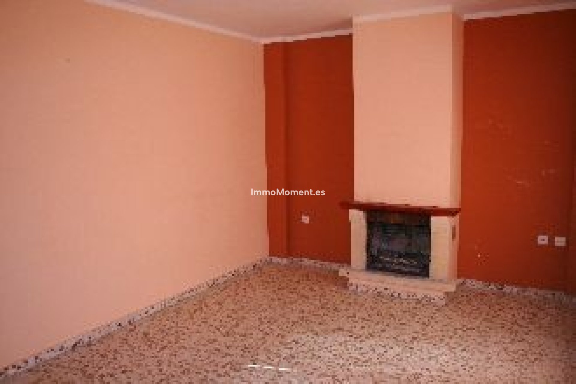 Resale - Villa - Inland  - Coín